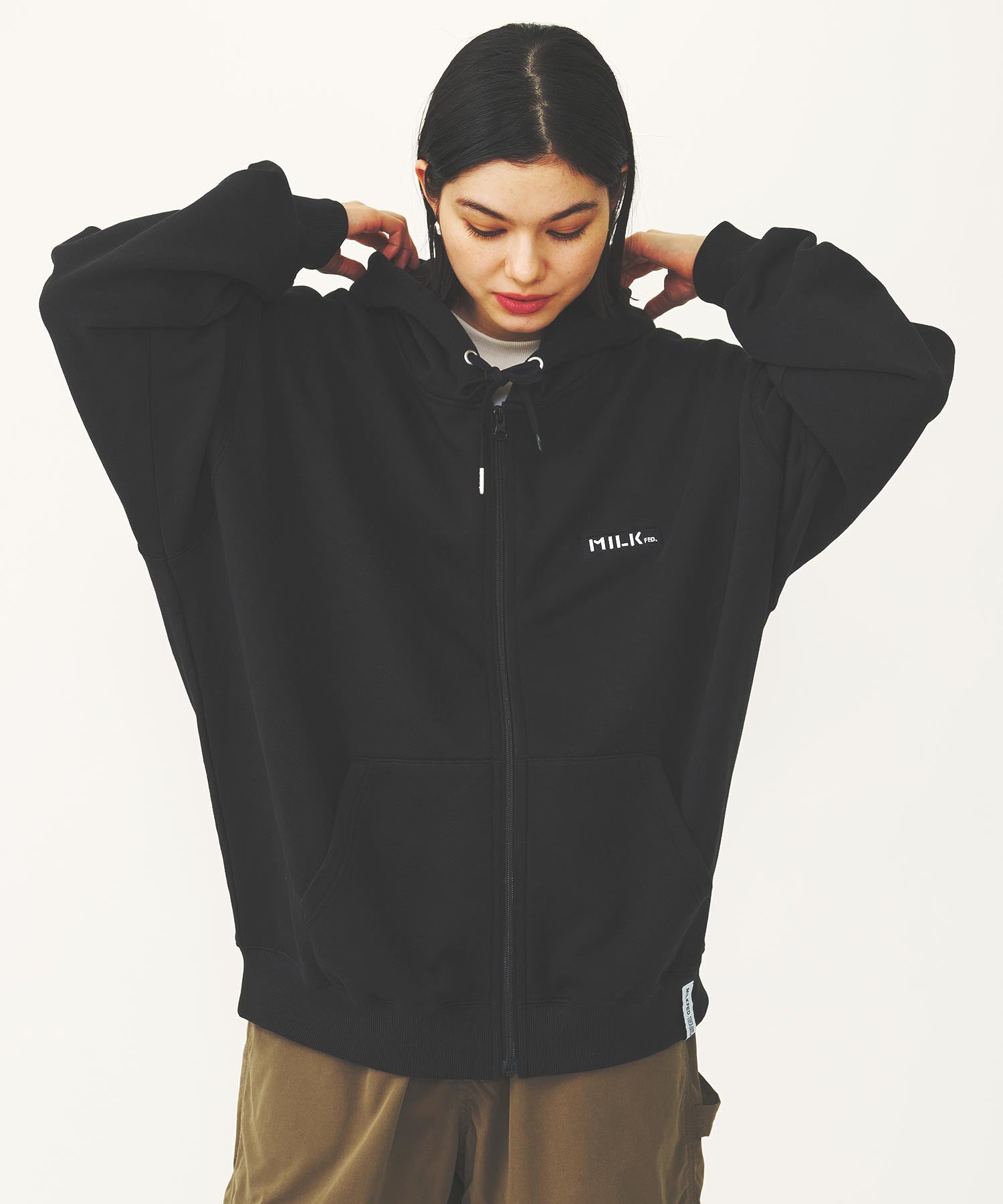 BAR LOGO ZIP UP HOODIE