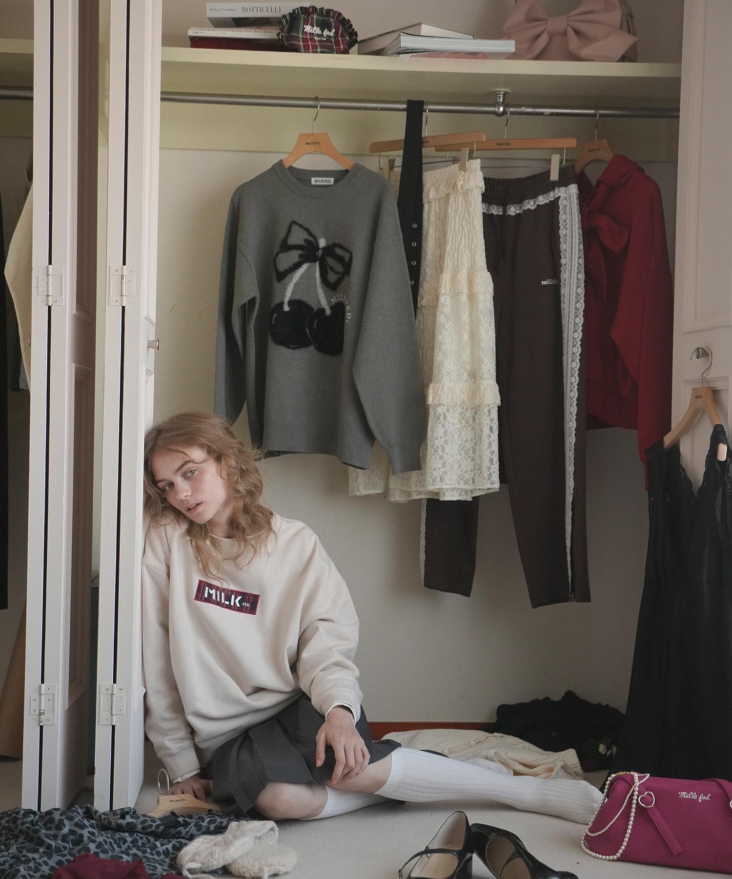 CHECKERED BAR LOGO SWEAT TOP