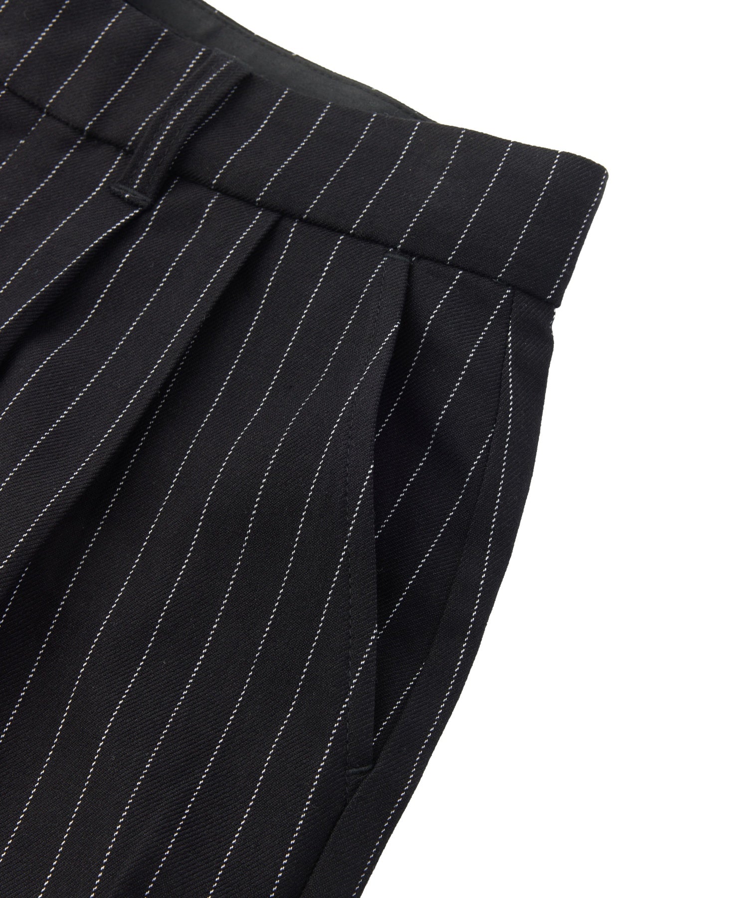 STRIPED BUGGY SHORTS