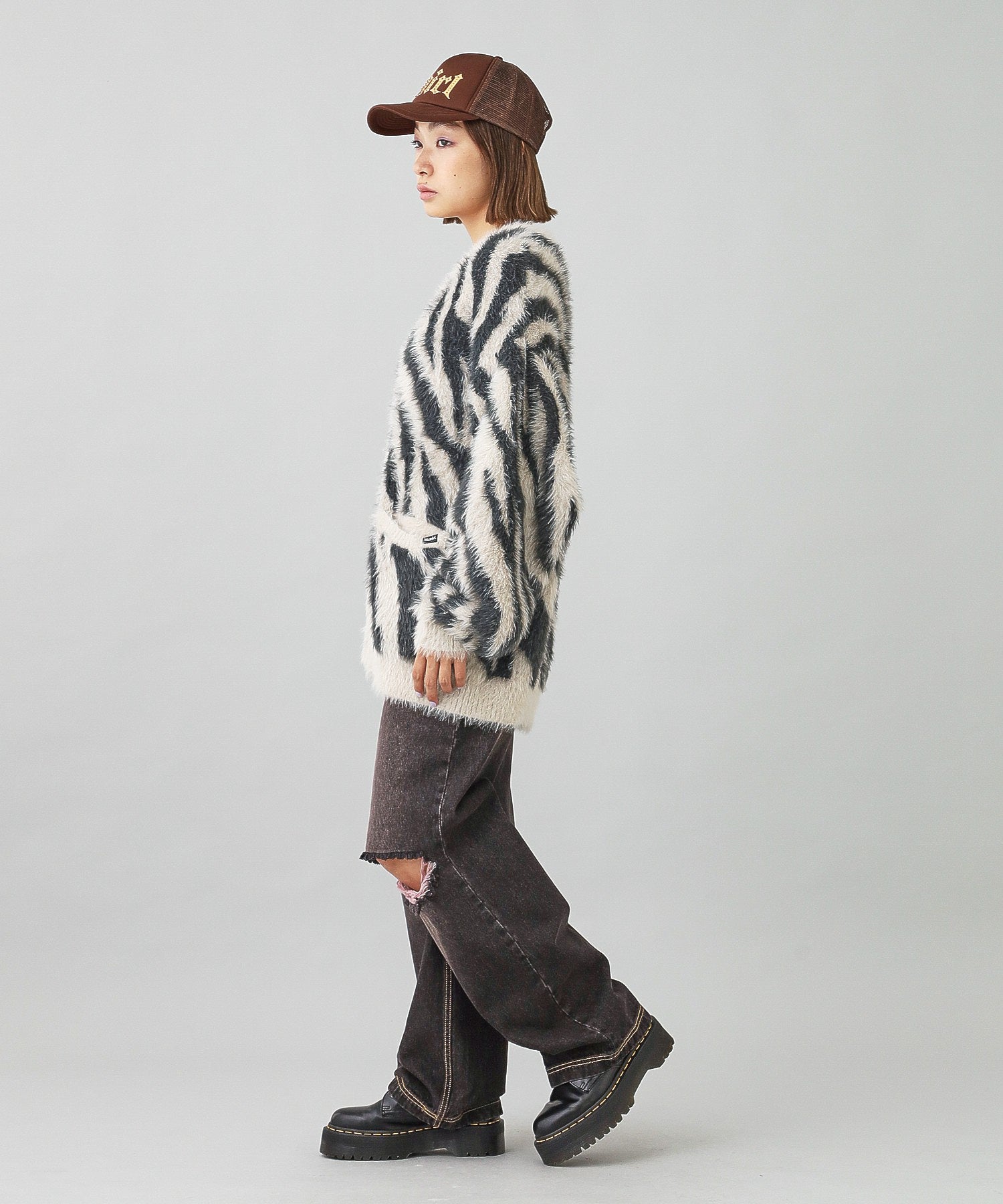 ZEBRA KNIT CARDIGAN