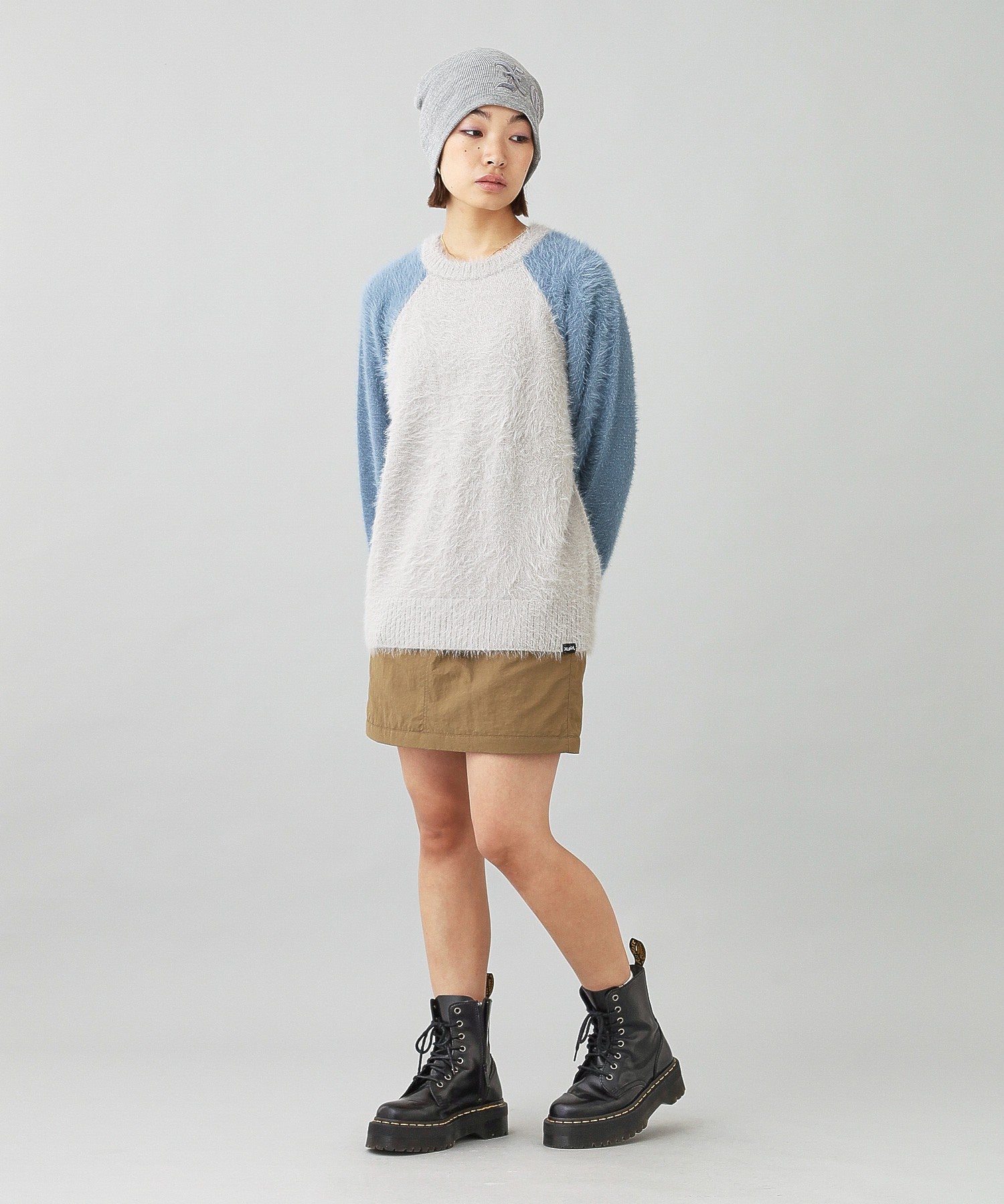 SHAGGY KNIT RAGLAN SLEEVE TOP