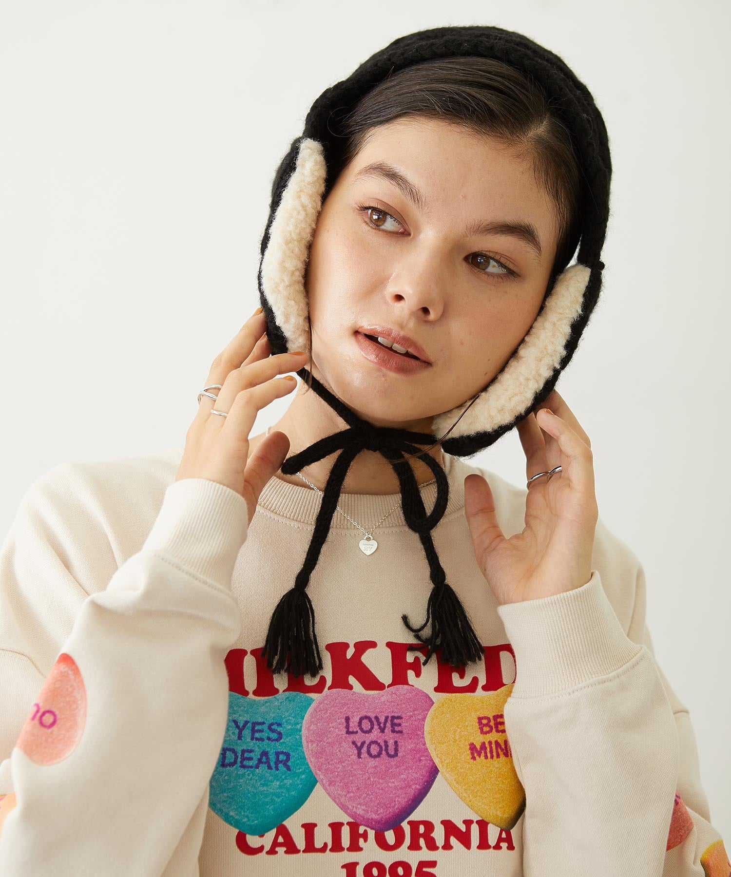 KNIT EAR MUFF