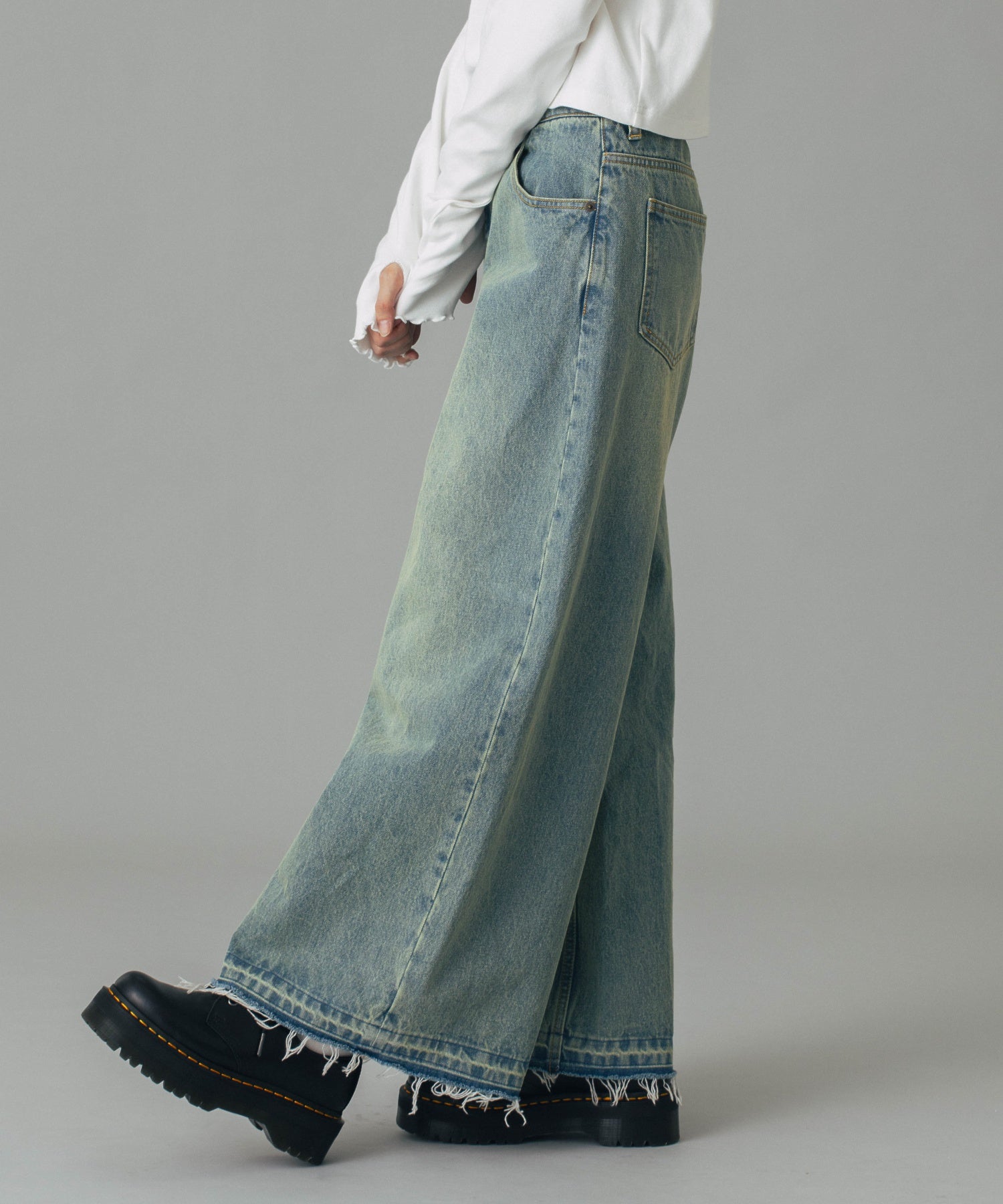 LOW RISE OVERDYED DENIM PANTS