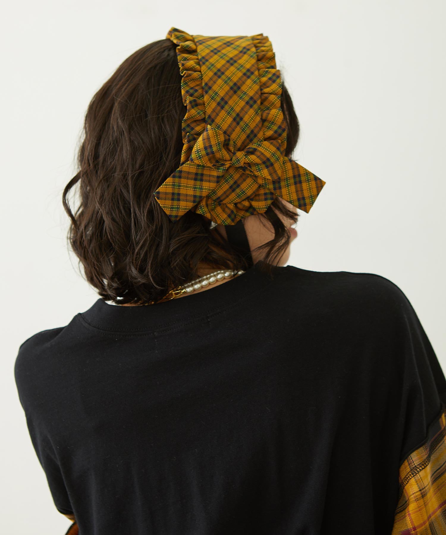 FRILLED TARTAN EARMUFFS