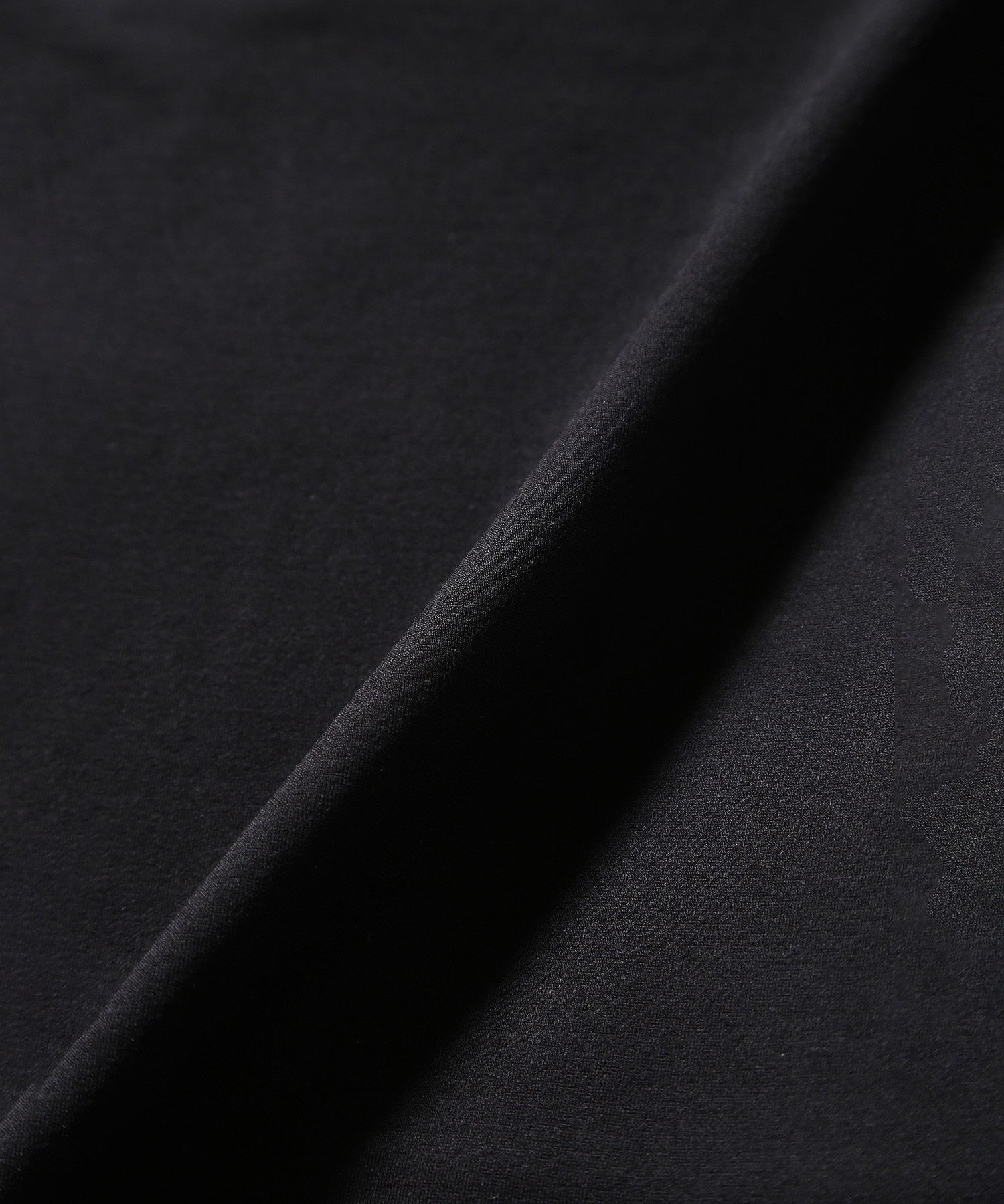 ボックスシルエットカットソー