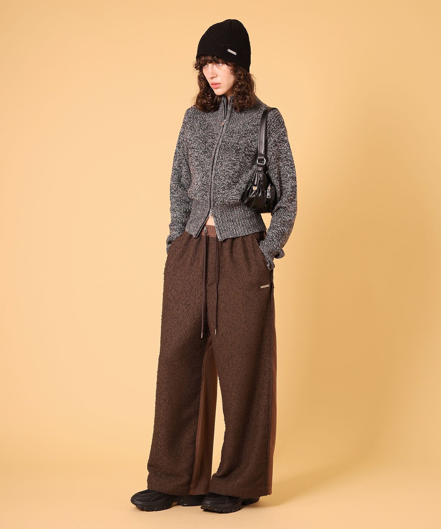 ネップジップアップセーター