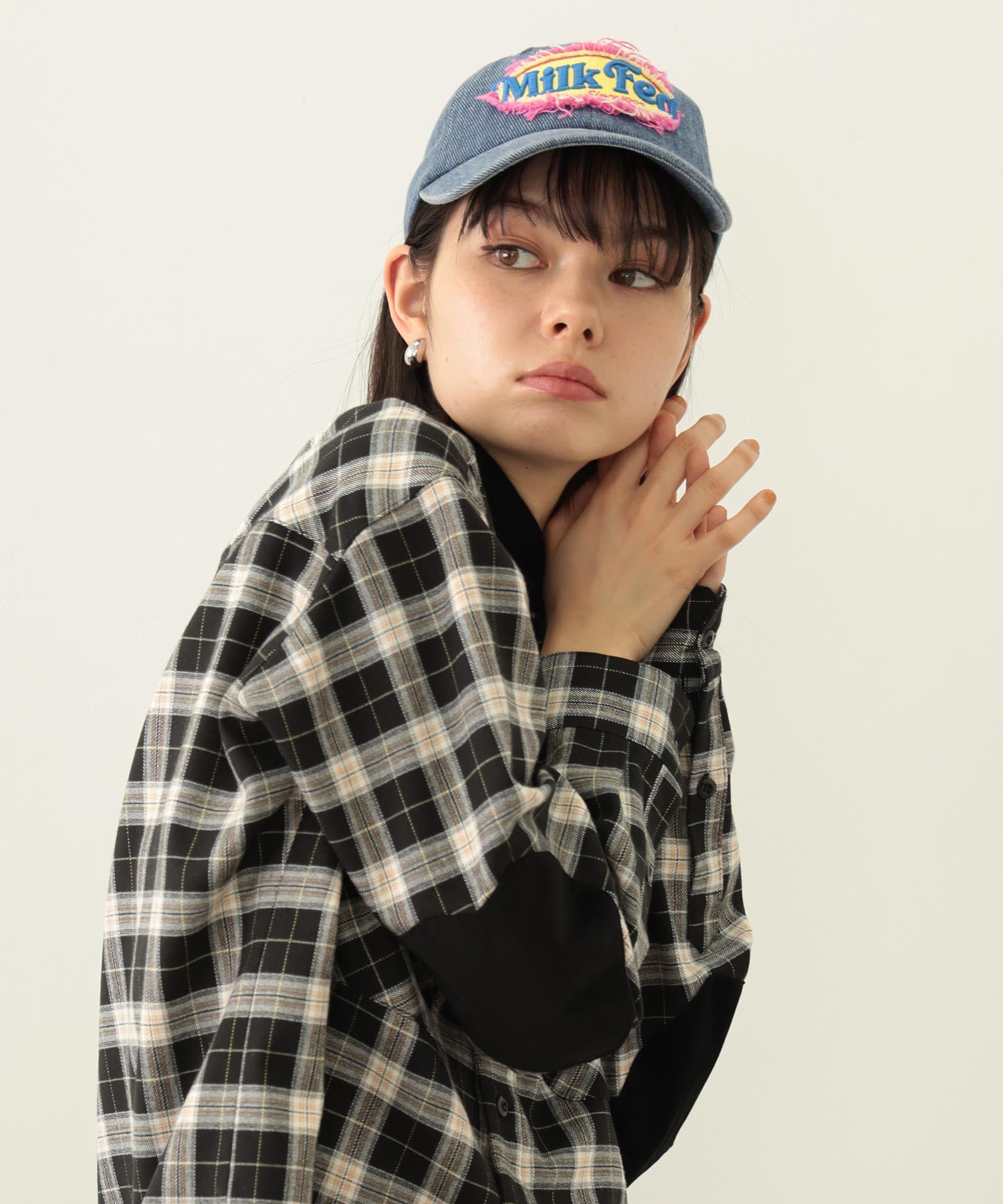 FRAYED LOGO PATCH CAP