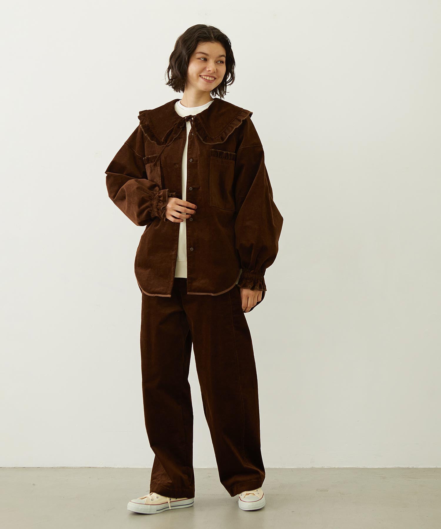 BIG COLLAR CORDUROY SHIRT