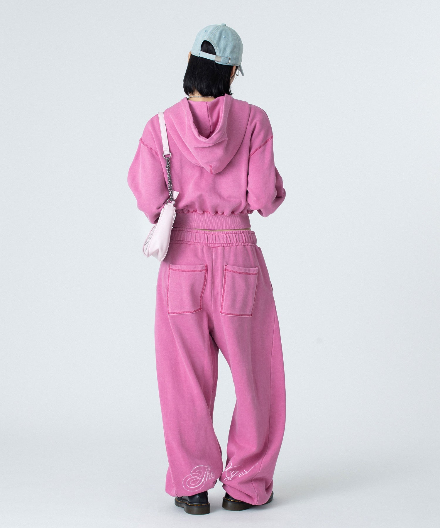 PIGMENT DYED SCRIPT LOGO SWEATPANTS