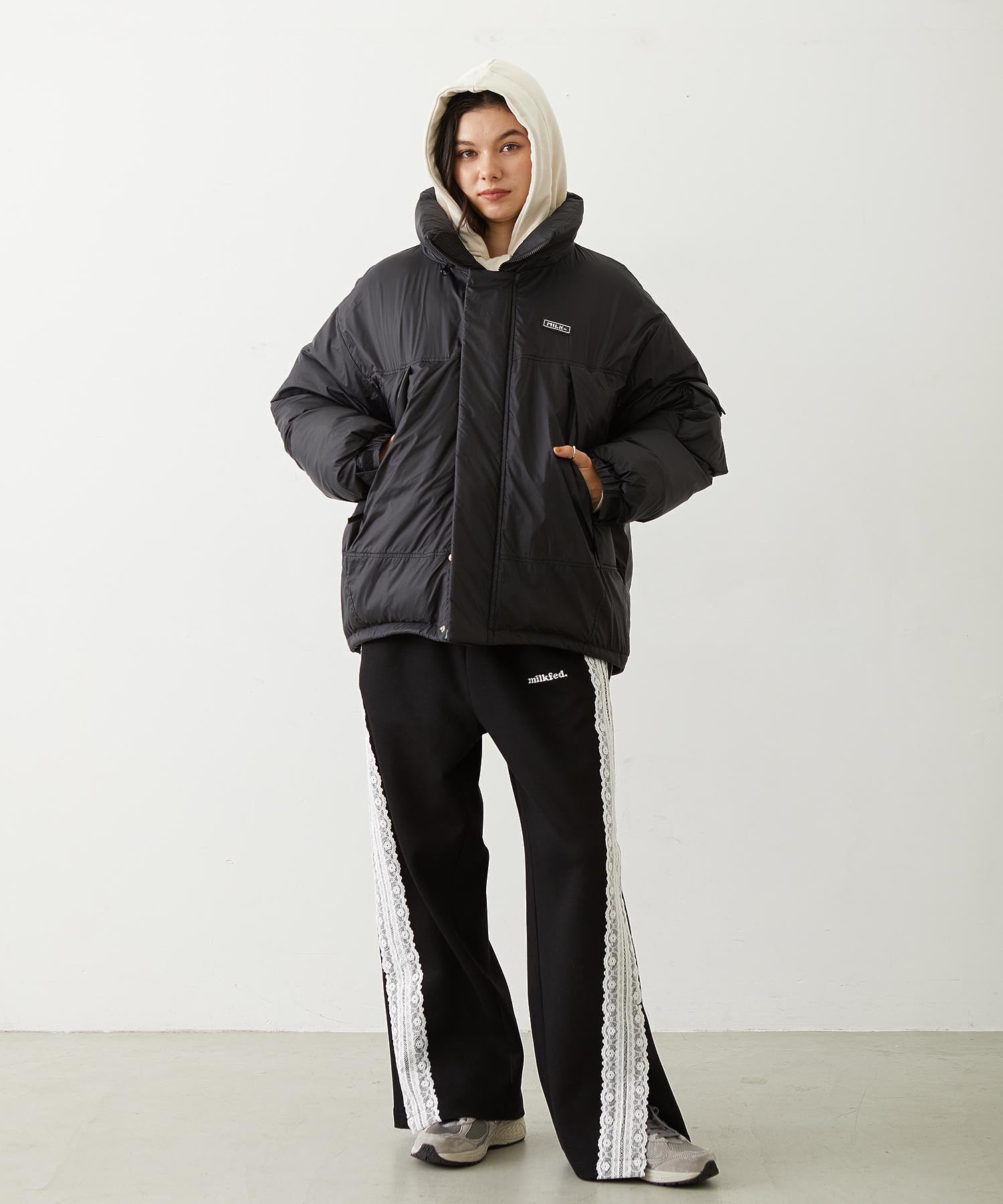 BIG RIBBON SWEAT ZIP HOODIE