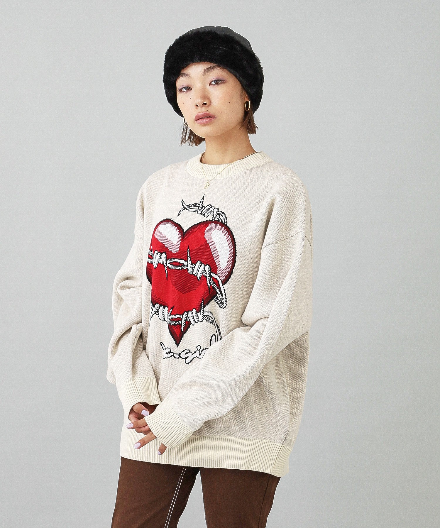 HEART BARBED WIRE JACQUARD KNIT TOP