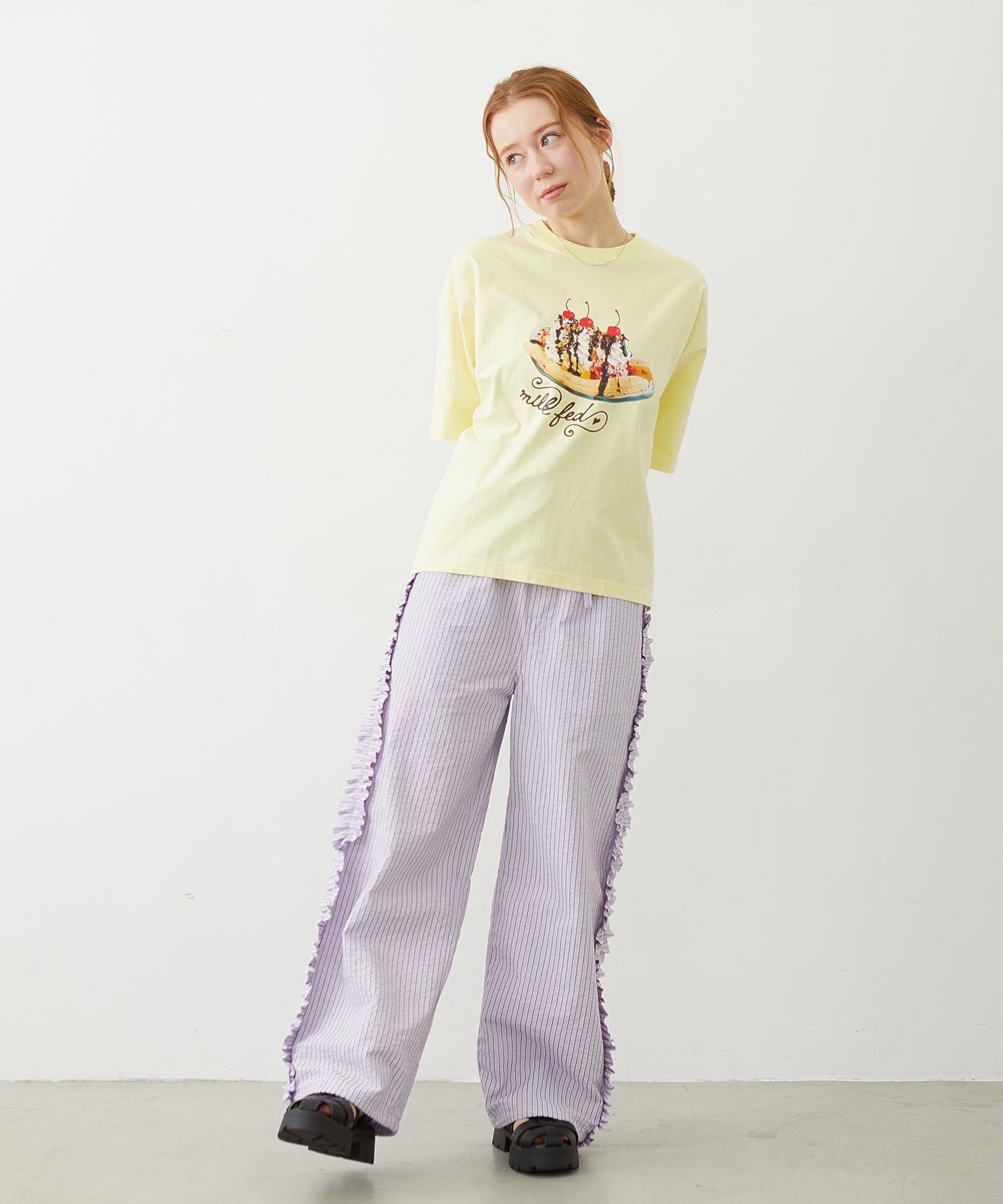 STRIPED RUFFLE PANTS