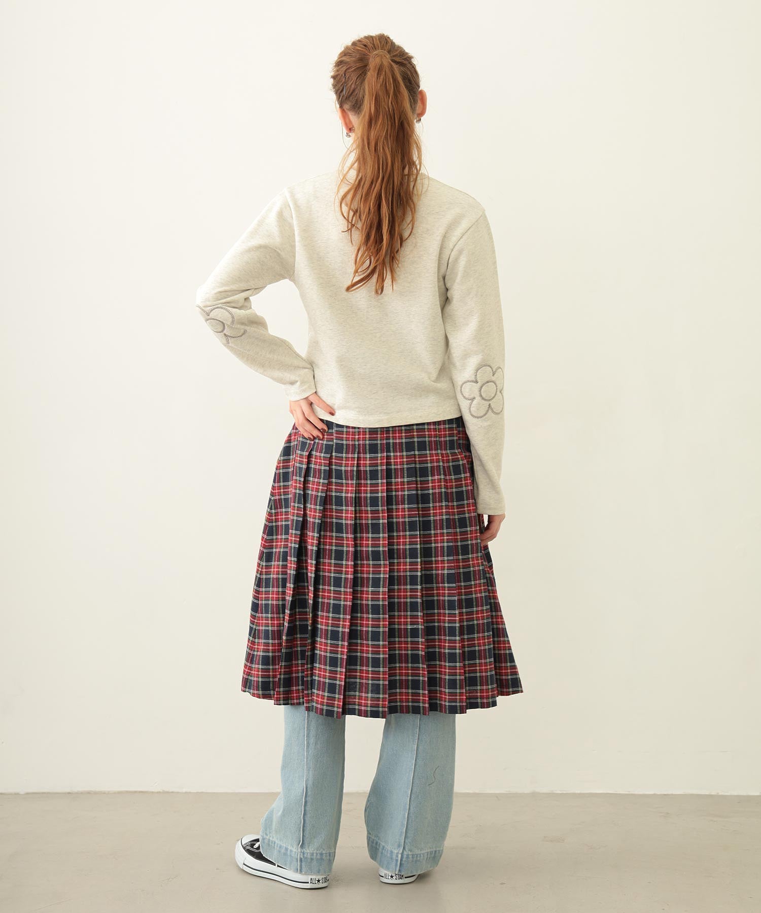 FLOWER ELBOW CARDIGAN