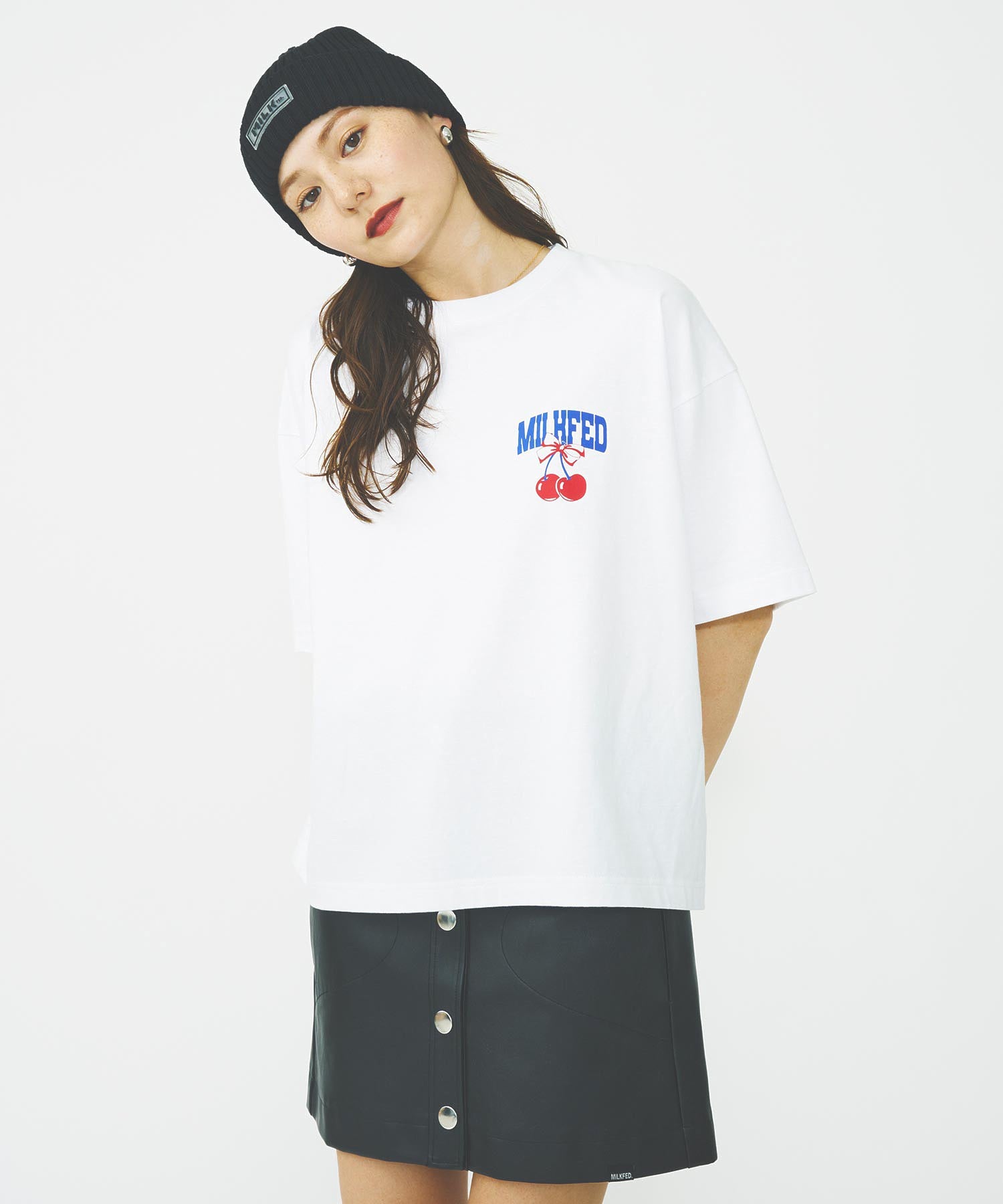 RIBBON AND CHERRY WIDE S/S TEE