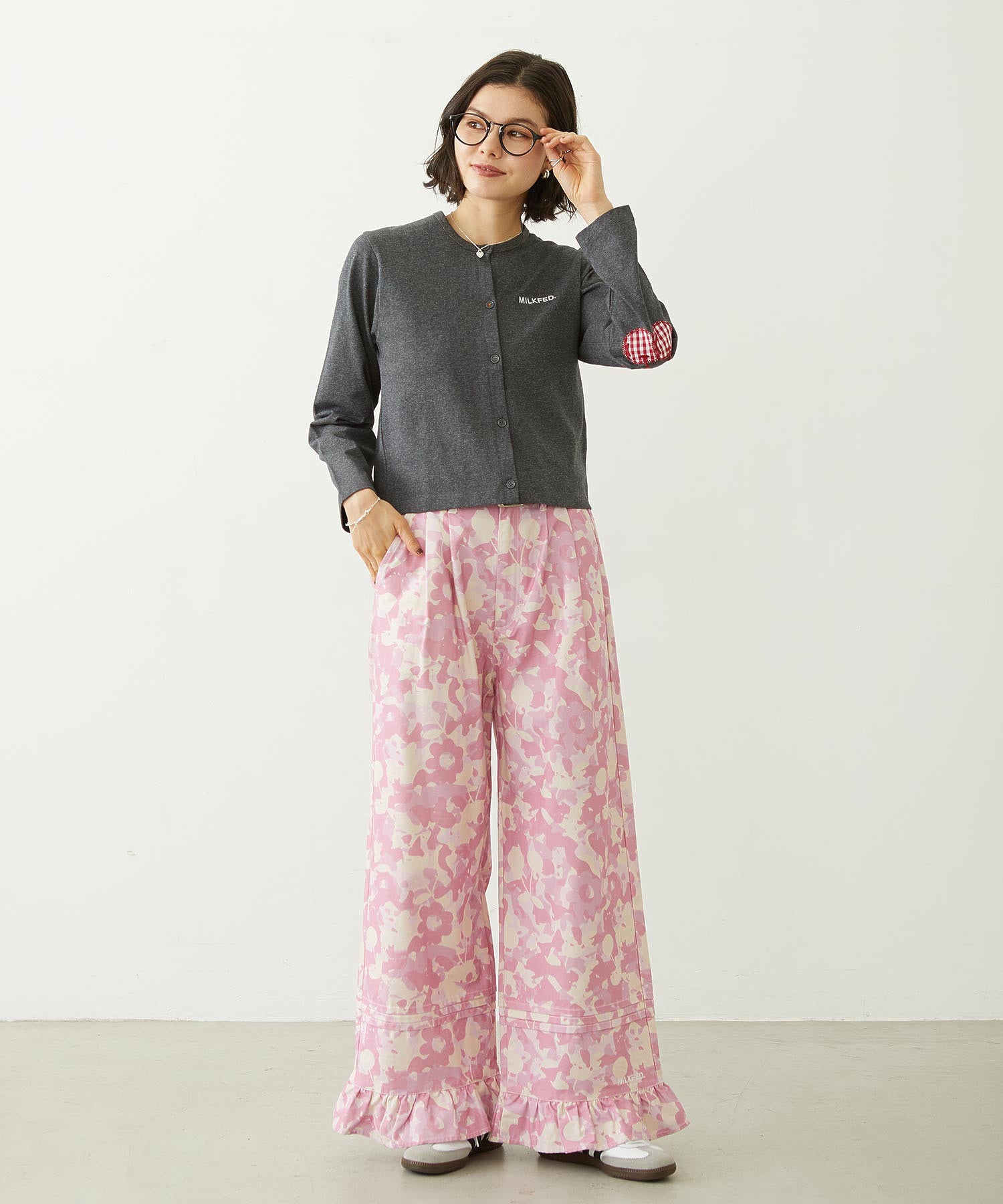 CHERRY ELBOW CARDIGAN