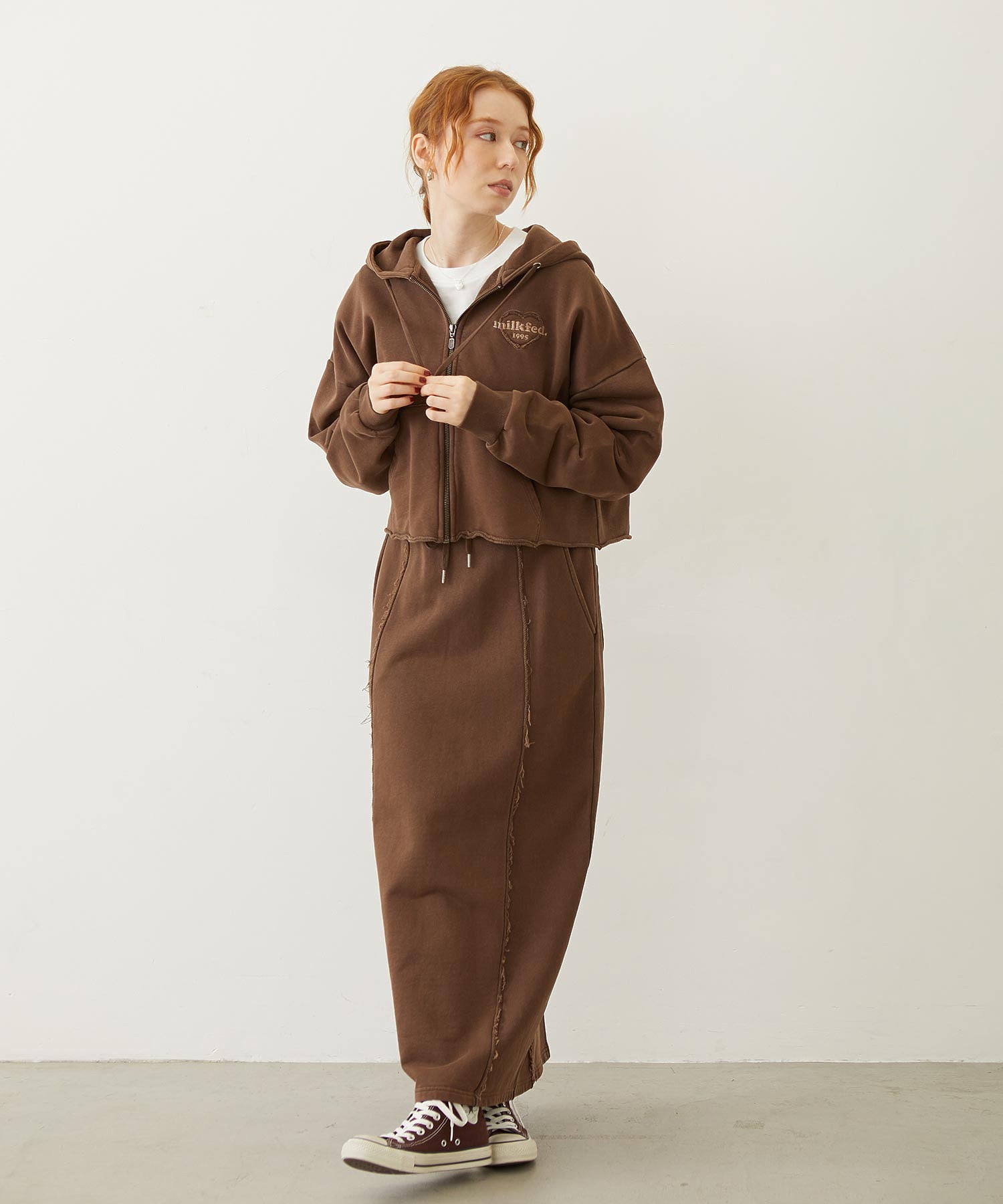 HEART MOTIF FADED CROPPED ZIP UP HOODIE