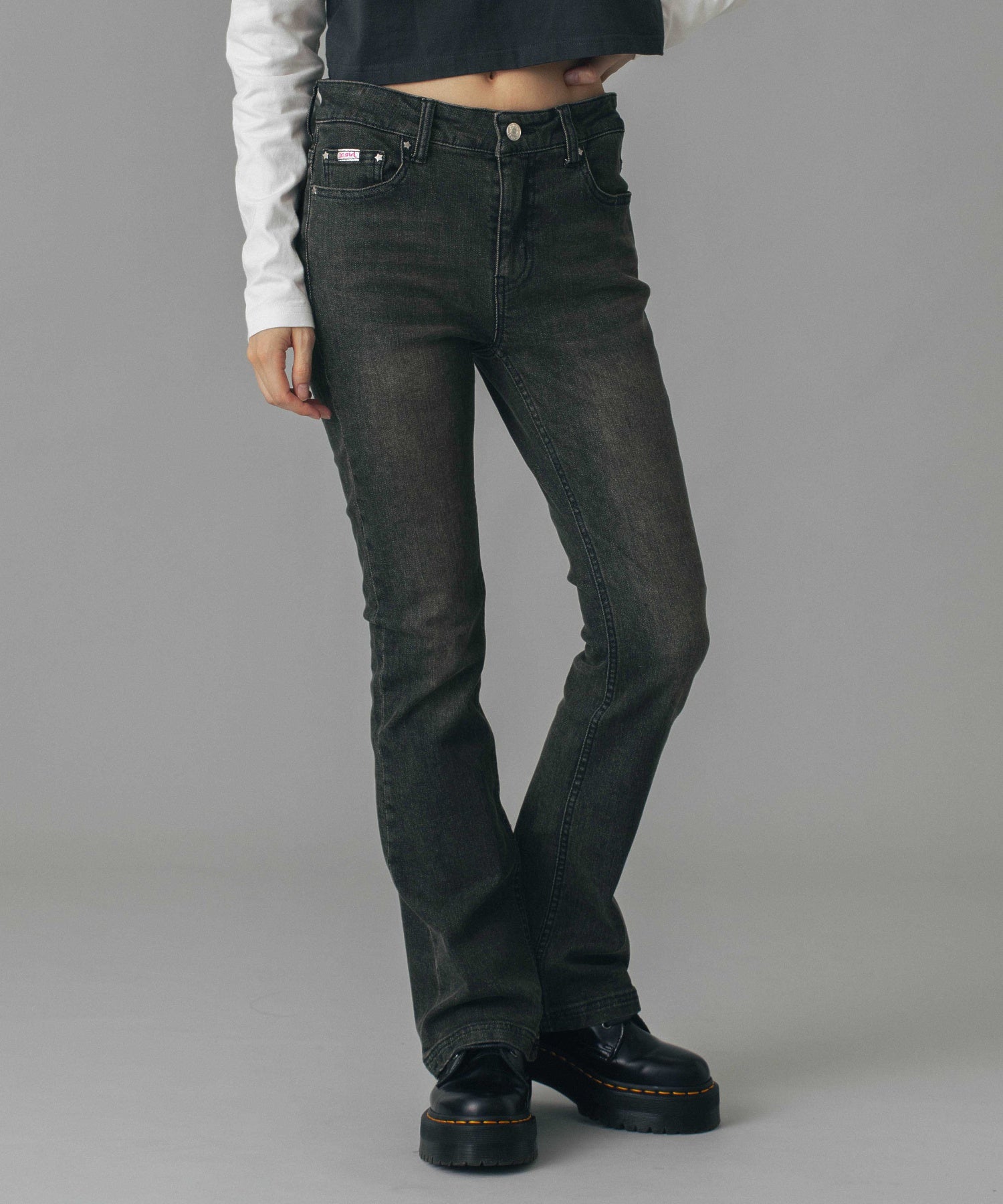 LOW RISE FLARE SKINNY DENIM PANTS