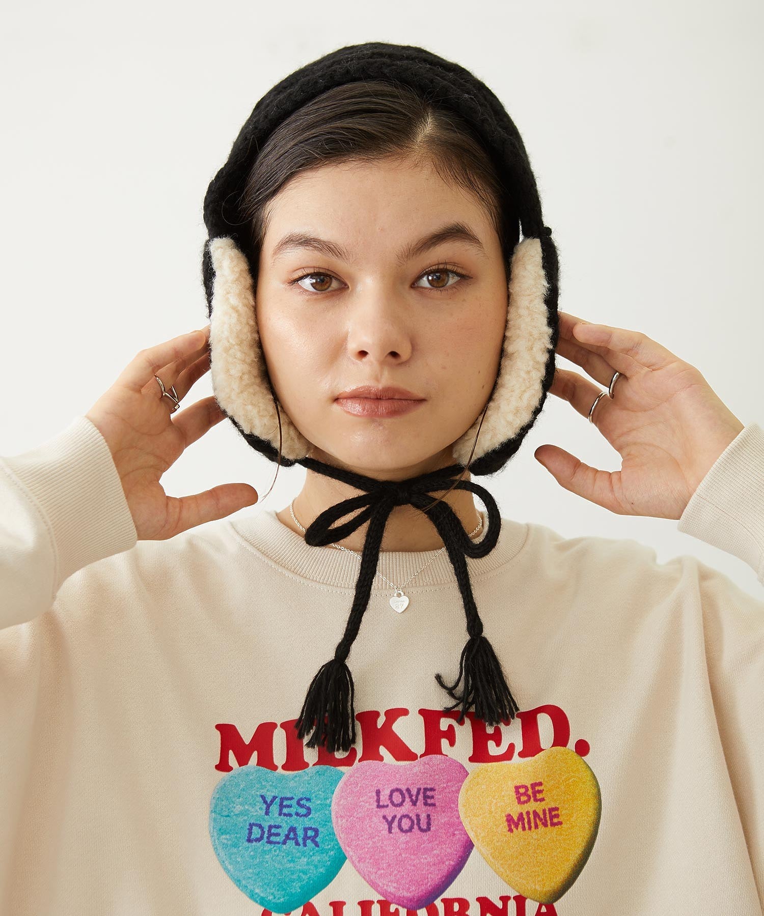 KNIT EAR MUFF