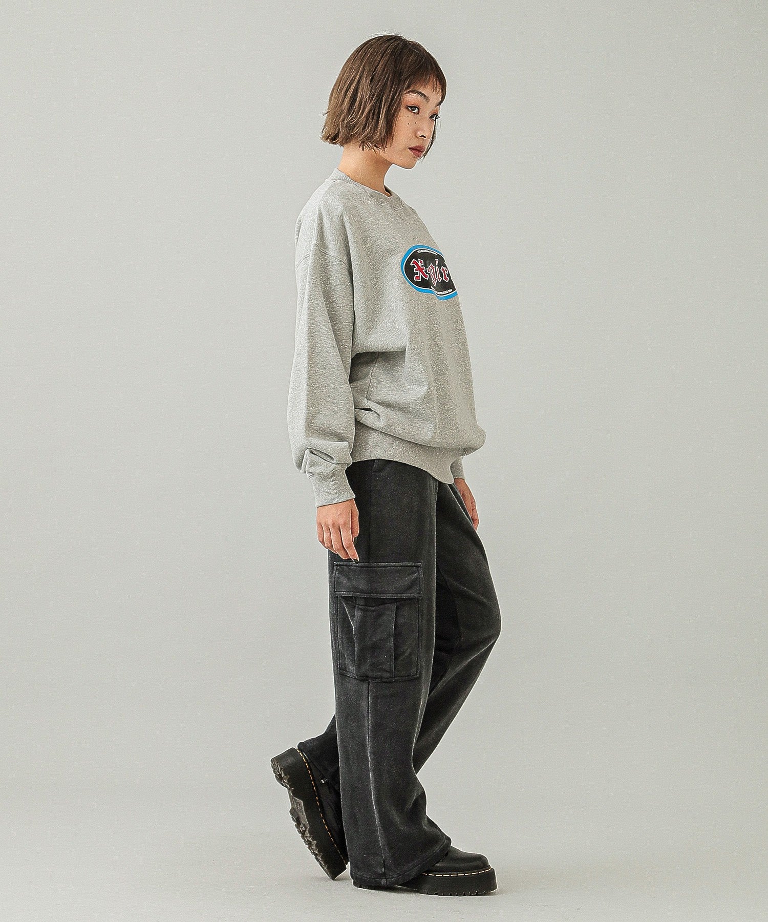 LOOSE FIT SWEAT CARGO PANTS