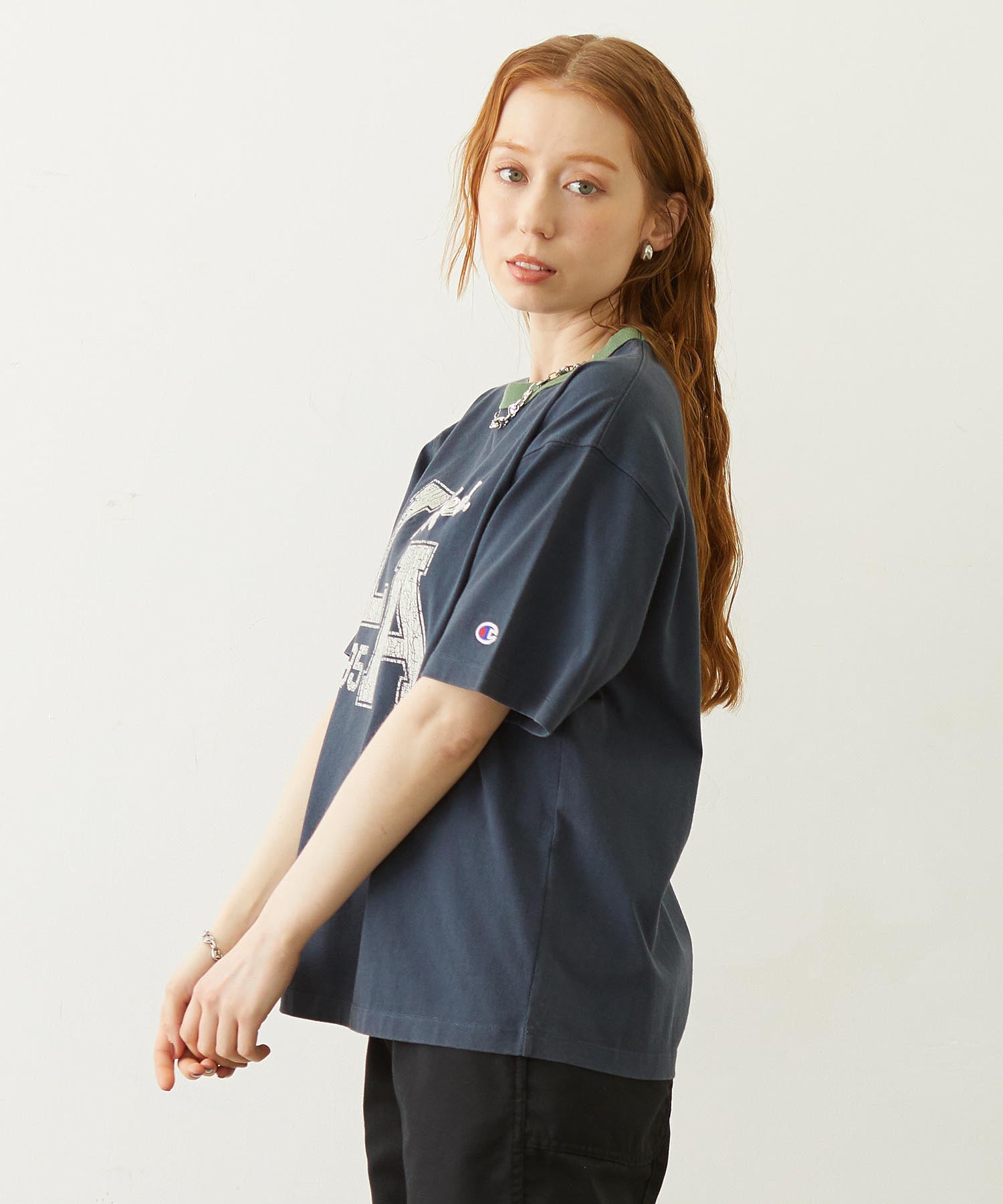 MILKFED.×CHAMPION LA LOGO S/S TEE