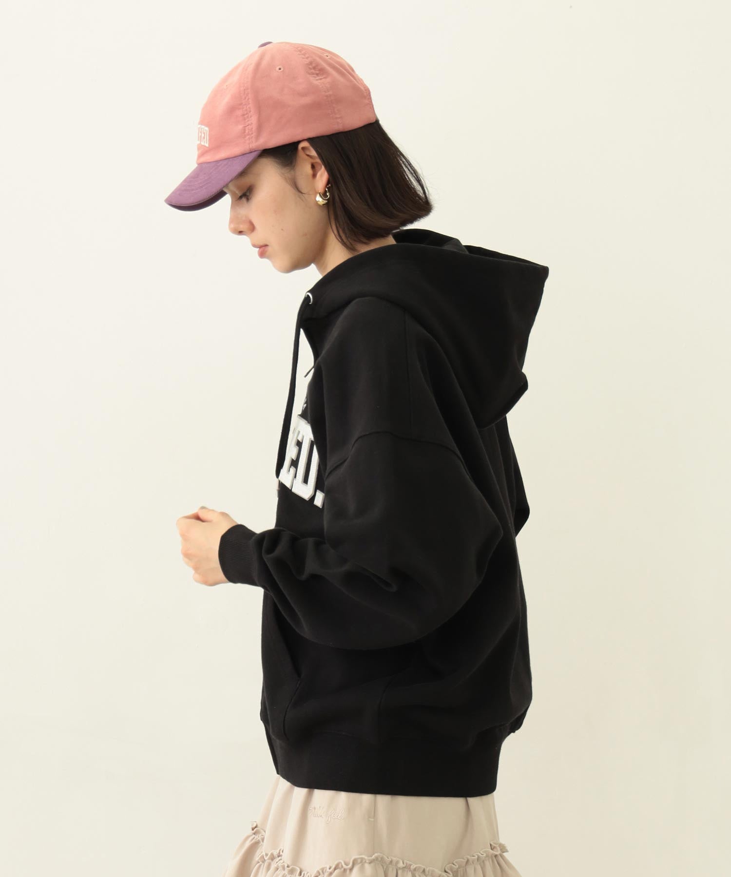 COLLEGE PATCH ZIP UP HOODIE