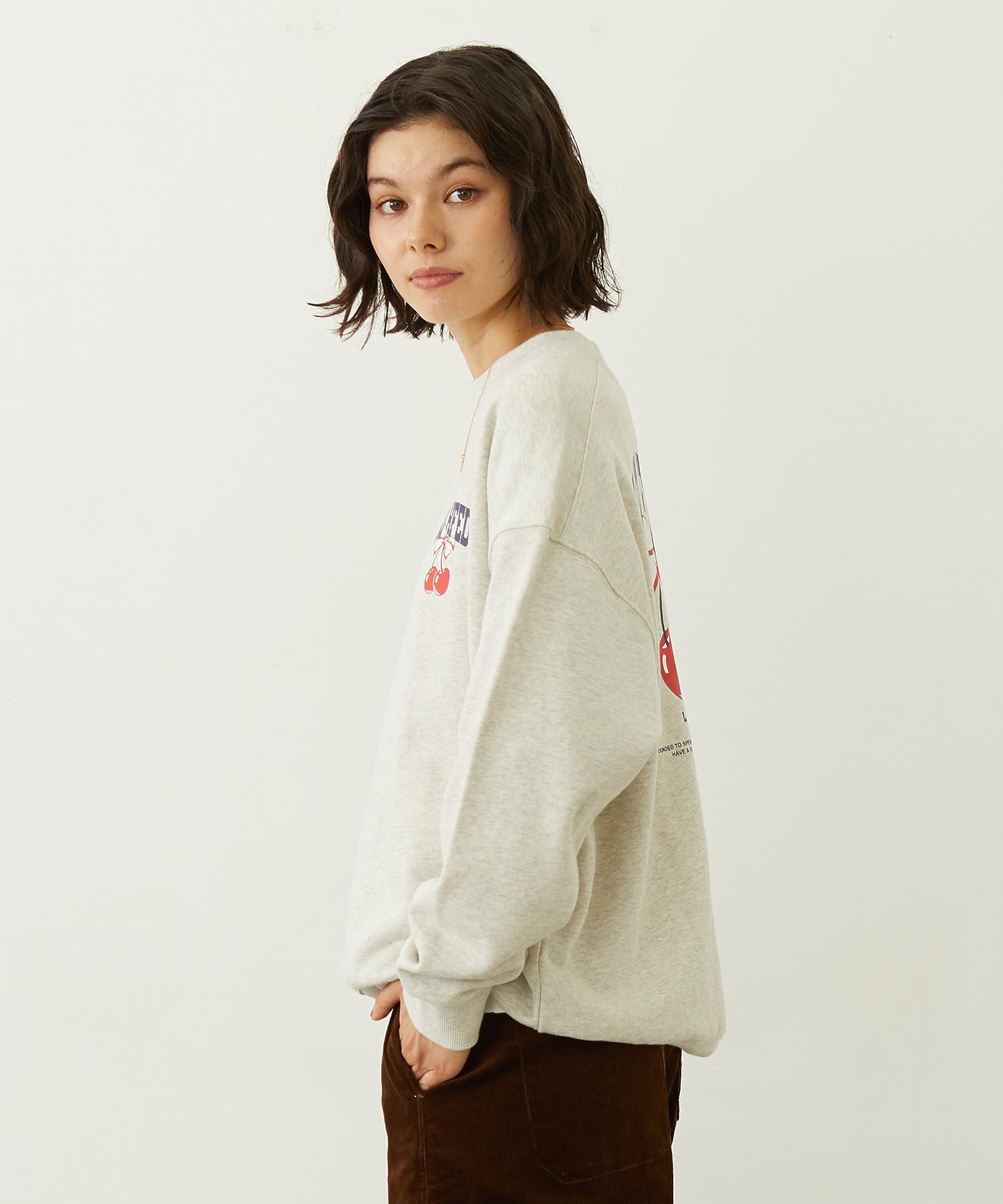 RIBBON AND CHERRY SWEAT TOP