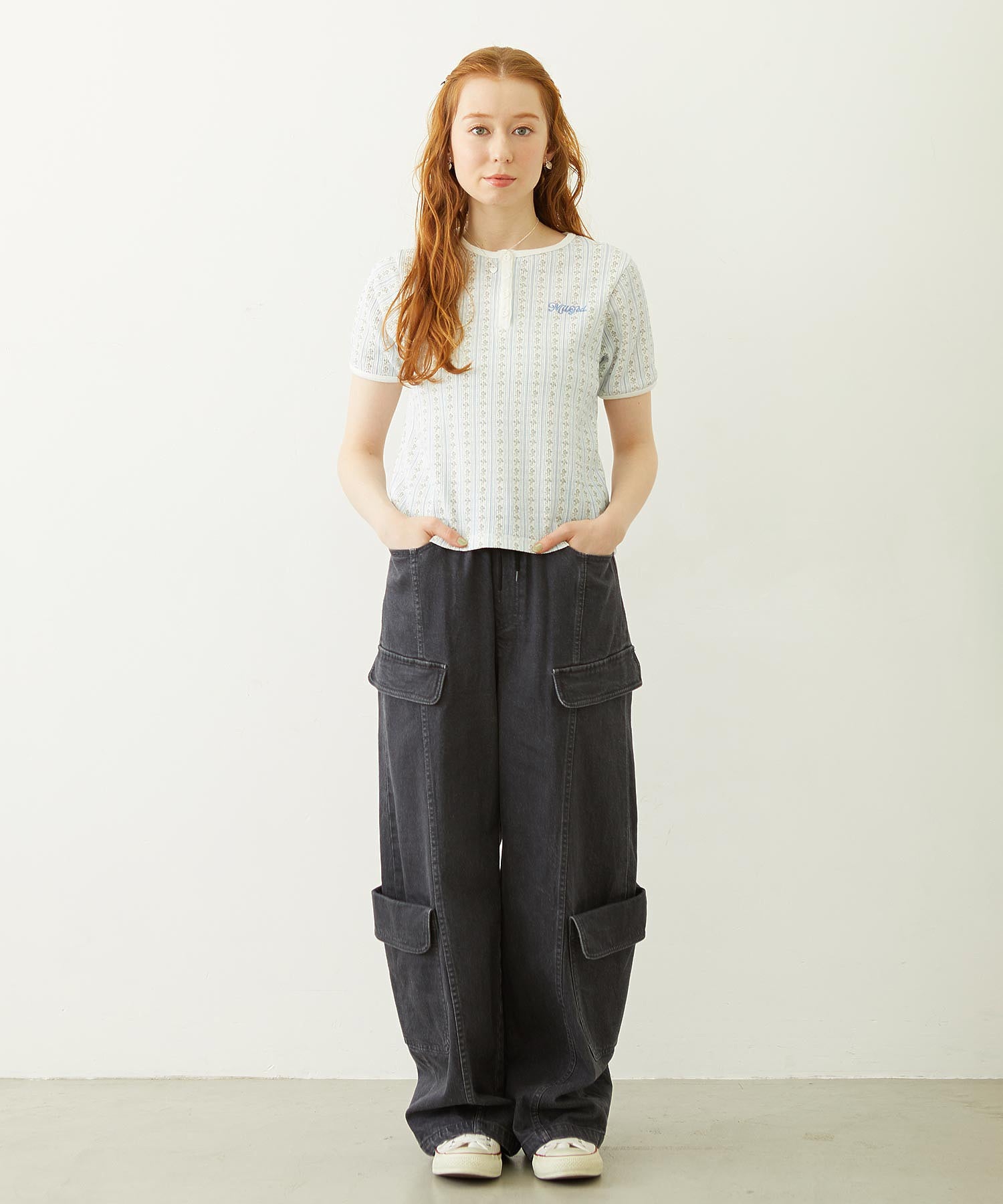 STRIPED FLOWER WAFFLE S/S TOP