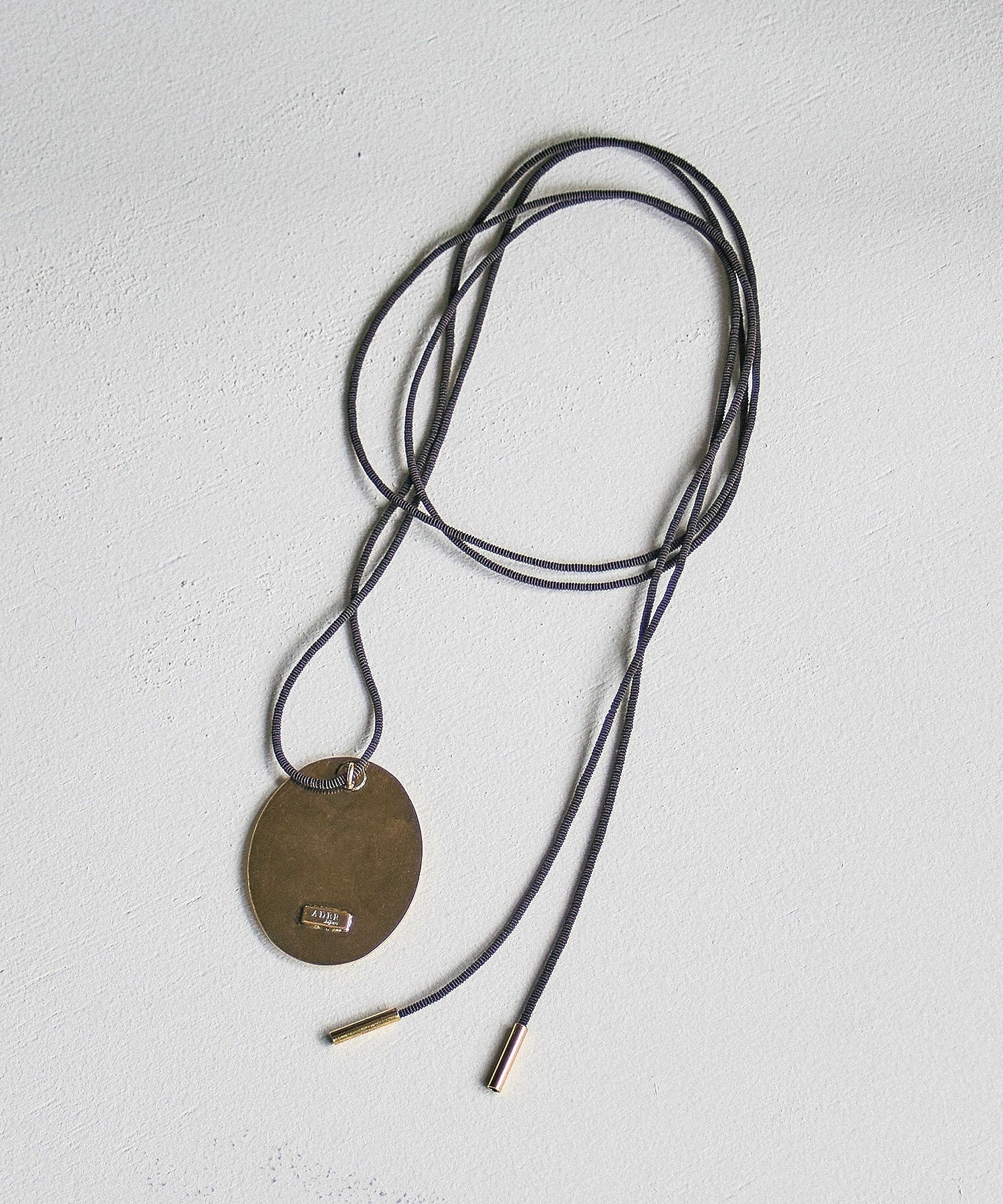 ADER.bijoux/VINTAGE METAL OVAL PENDANT