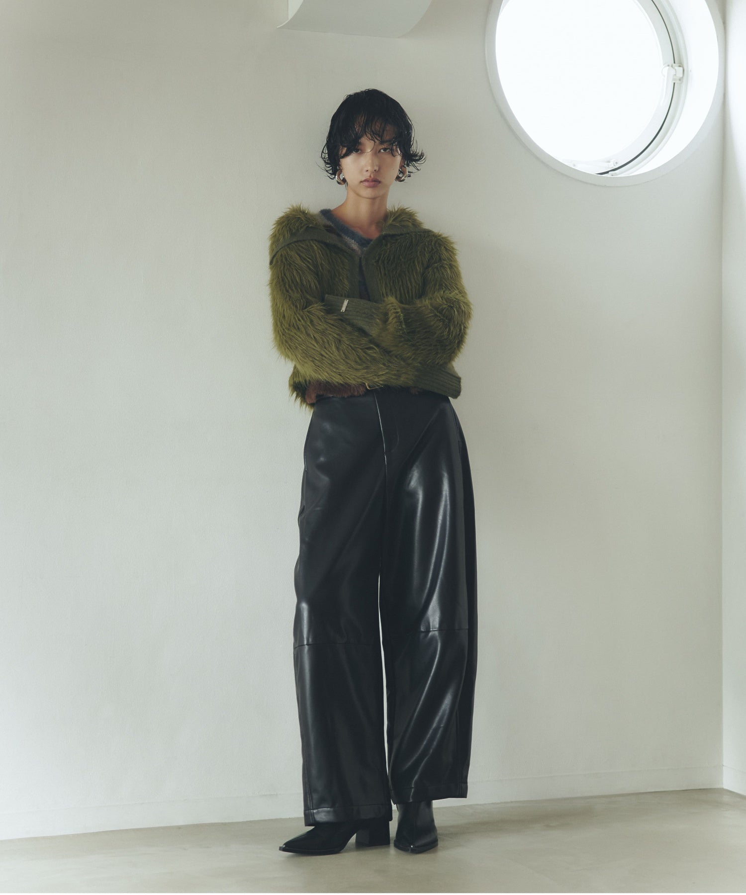 ビッグカラーシャギーニットカーディガン