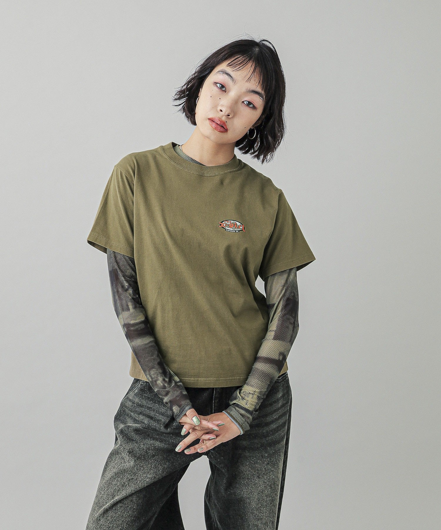 GLOBE OVAL LOGO S/S TEE