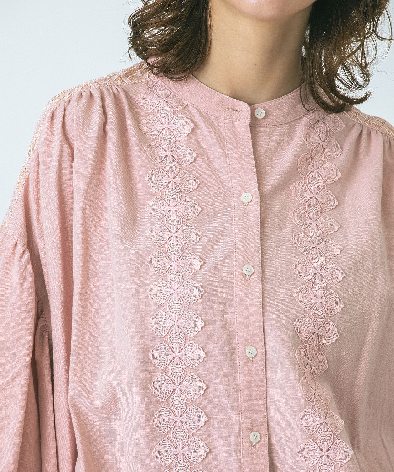 GENE HEAVENS/LACE YORK RUFFLE SHIRT