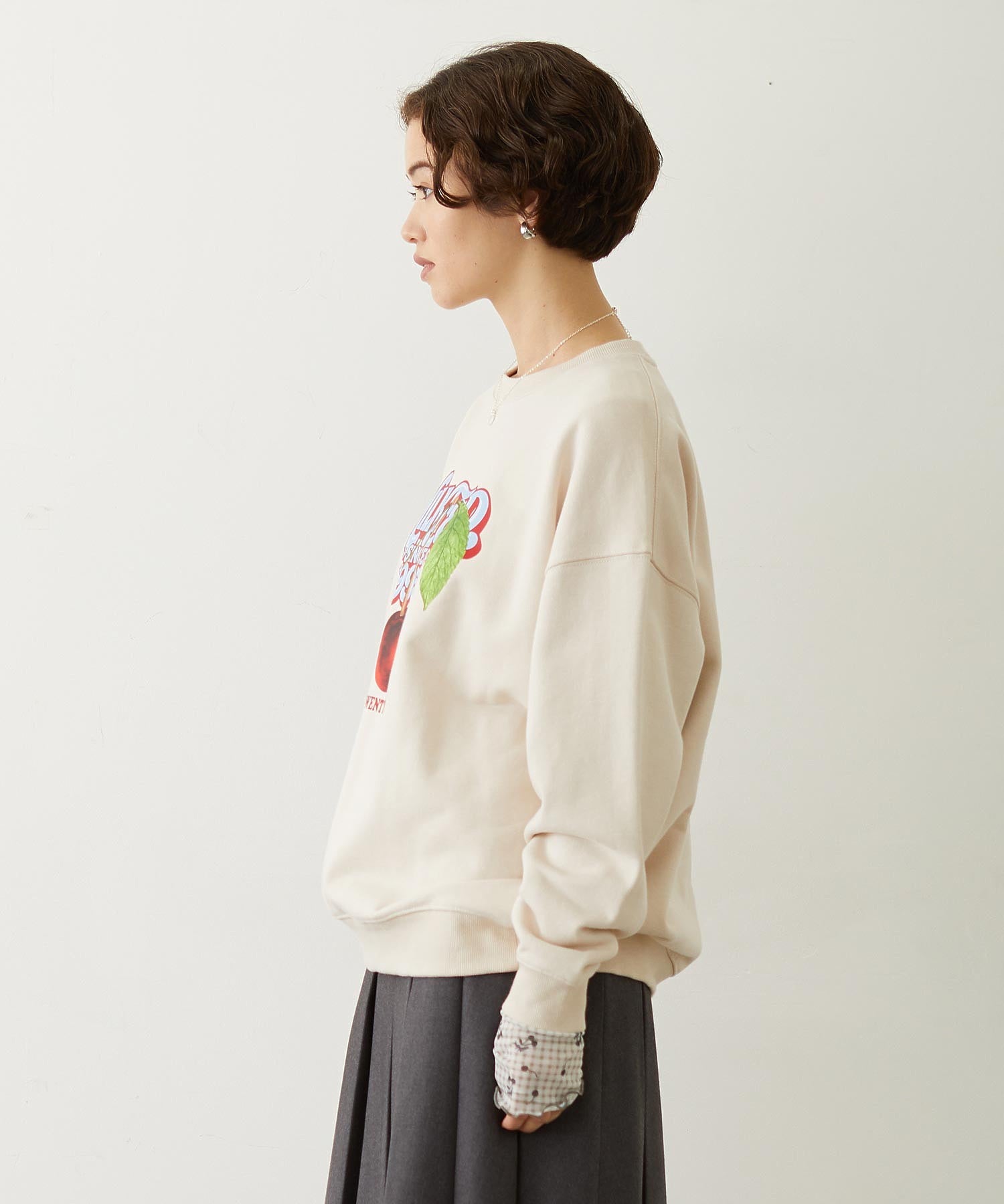 CHERRY LOGO SWEAT TOP