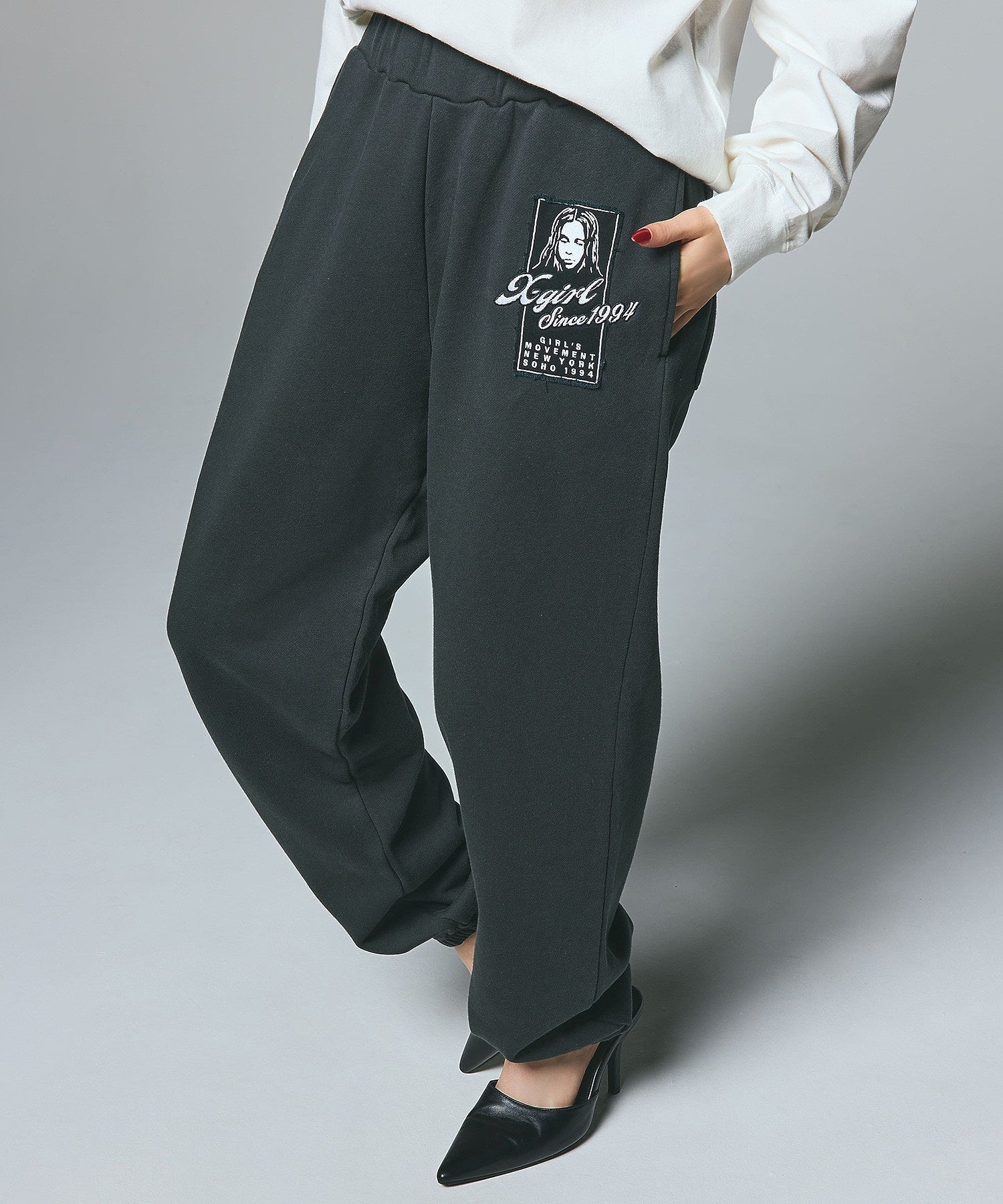 FACE BOX PATCH SWEAT PANTS