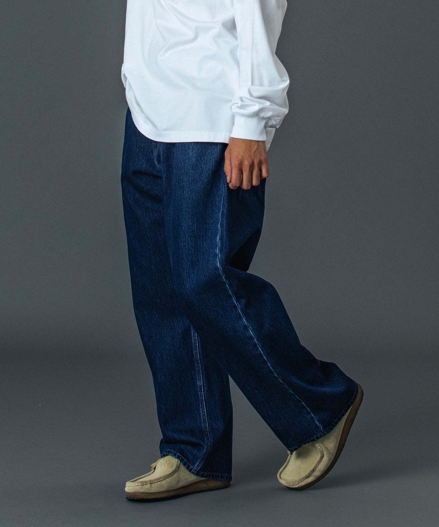 MODEL 身長172cm / 着用サイズ：34inch