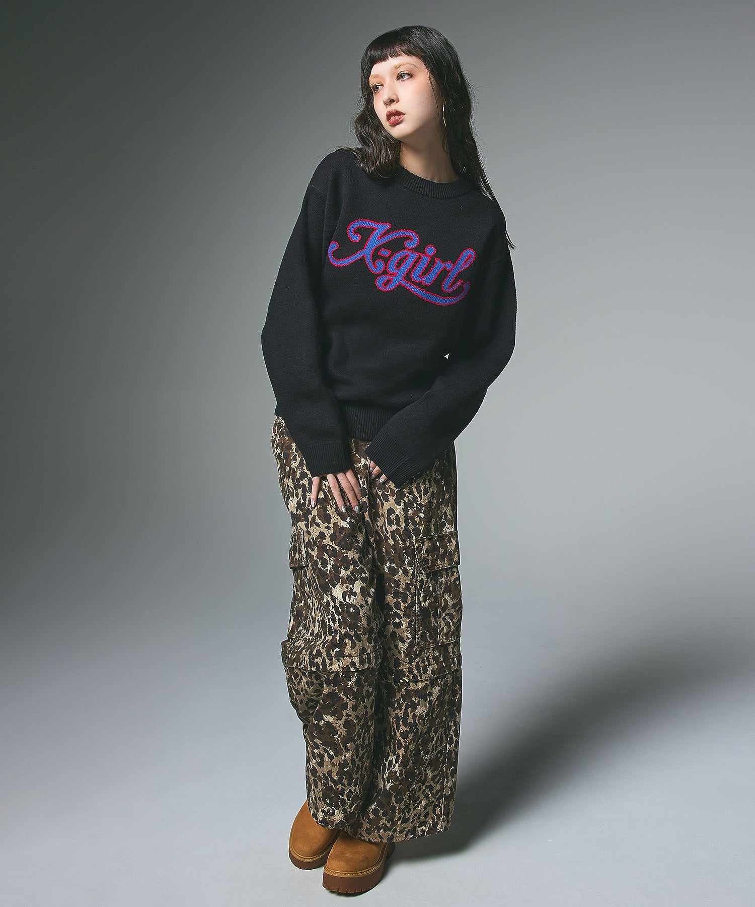 LETTERING LOGO JACQUARD KNIT TOP