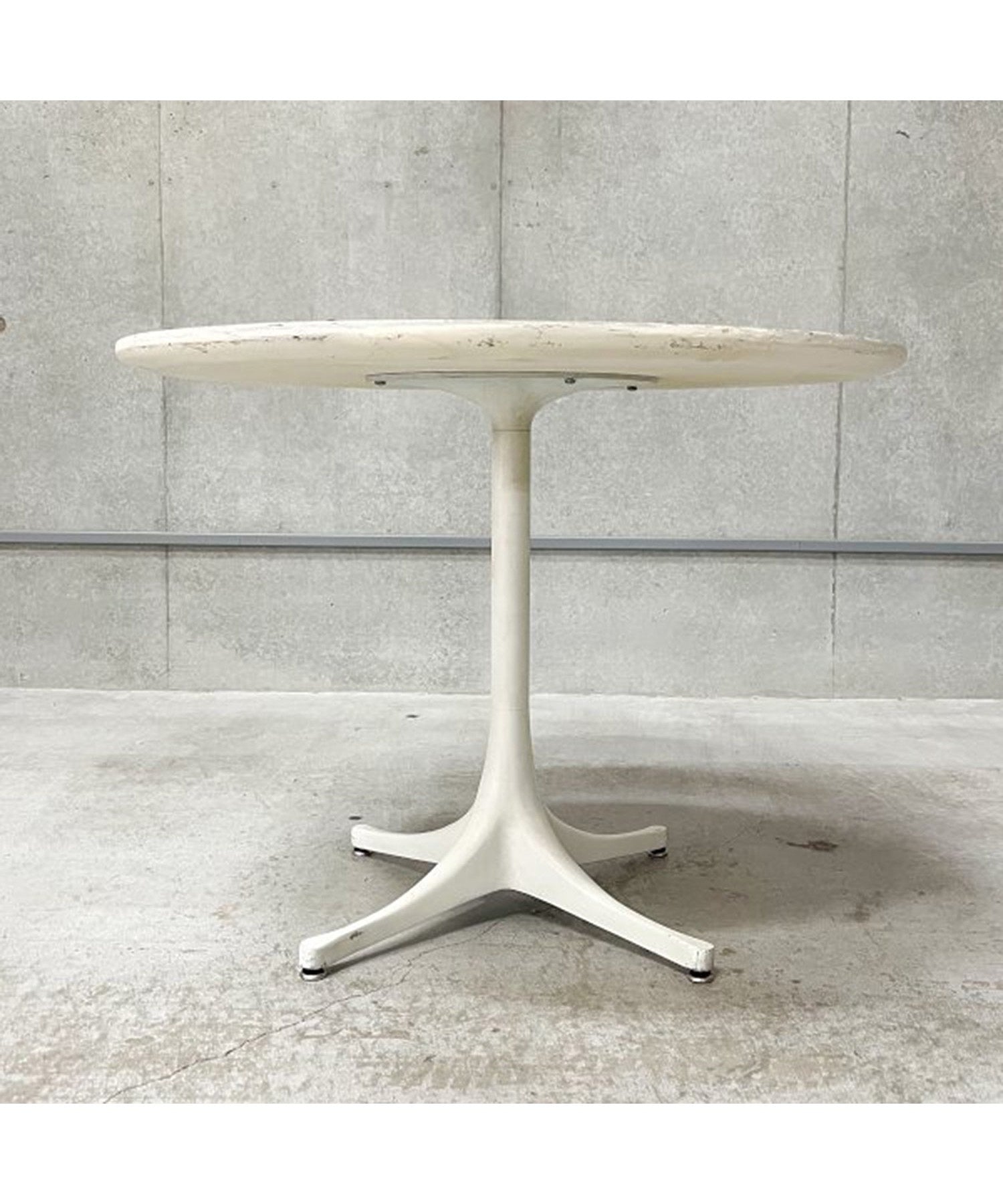 HermanMiller Nelson Pedestal Coffee Table / Vintage