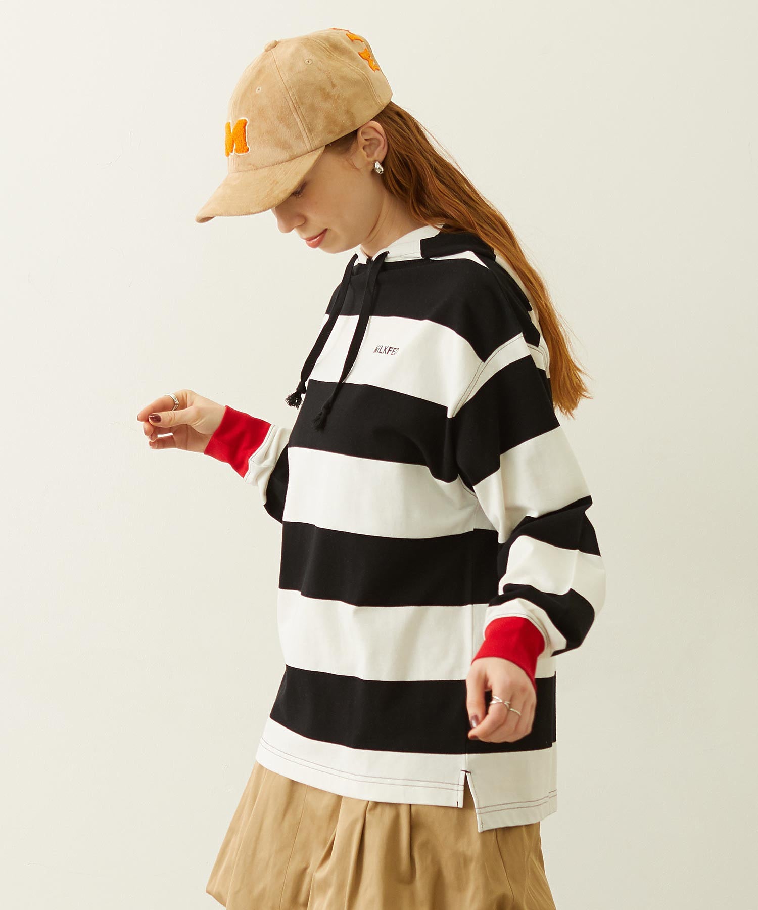 CONTRAST RIB STRIPED HOODED TOP
