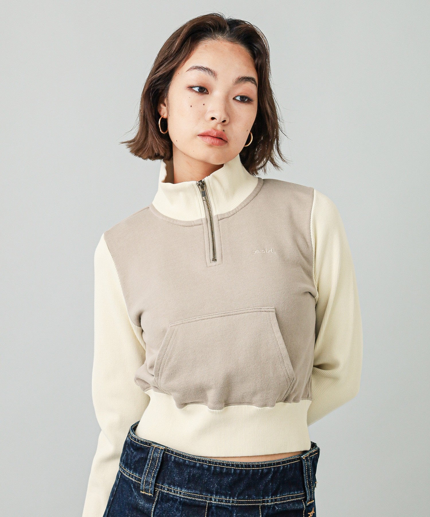 HALF ZIP SWEAT TOP