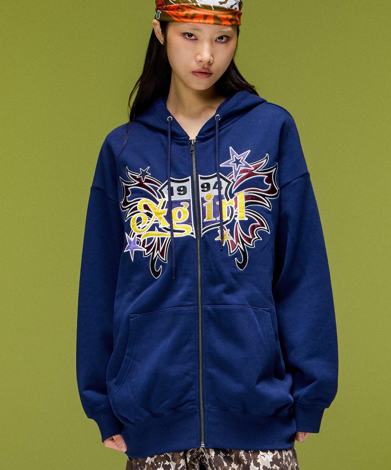 BUTTERFLY EMBLEM ZIP UP SWEAT HOODIE