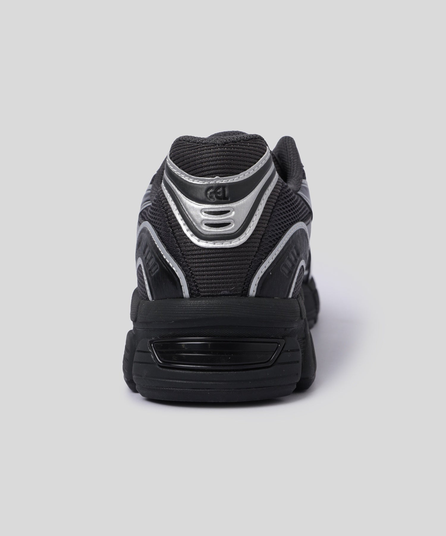 ASICS/アシックス/W GEL-STRATUS MC 1203B049-020