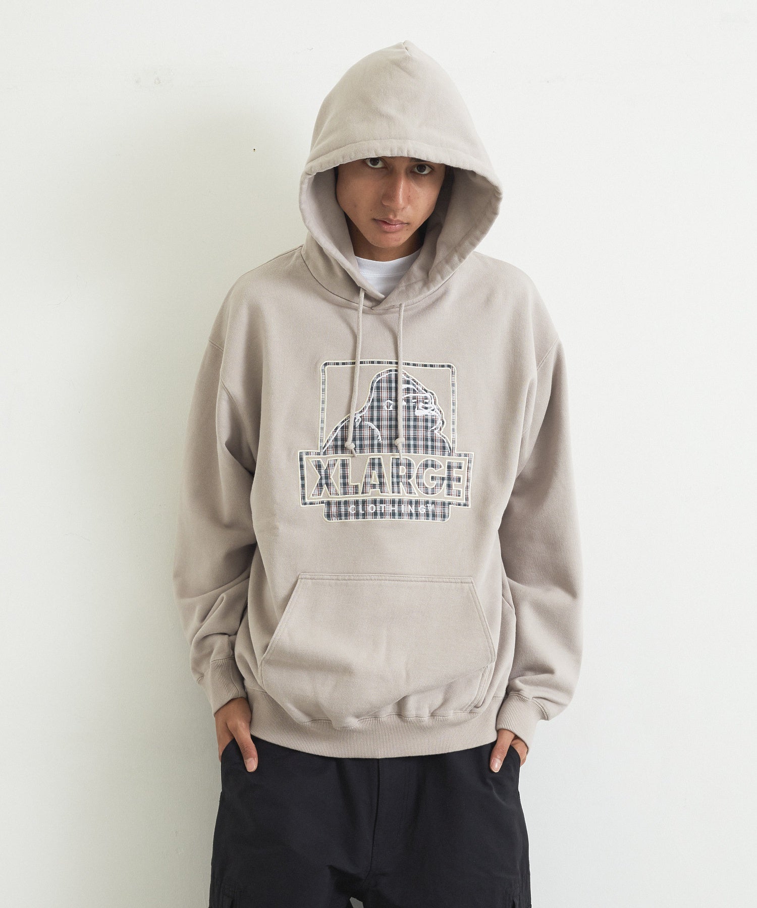 MODEL身長：183cm / 着用サイズ：Lサイズ