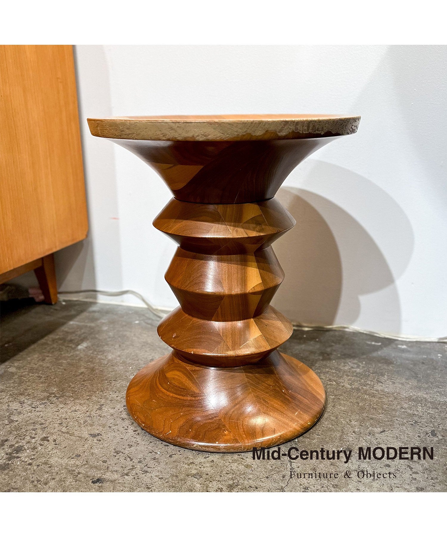 Eames Time Life Walnut Stool 0413 / Used
