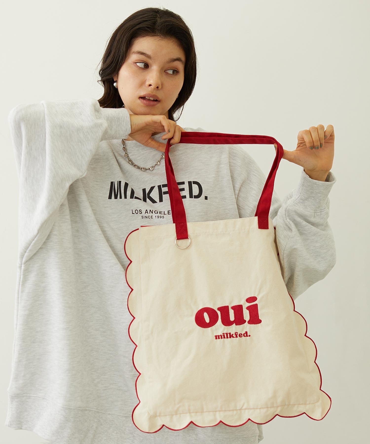 RUFFLE TOTE BAG