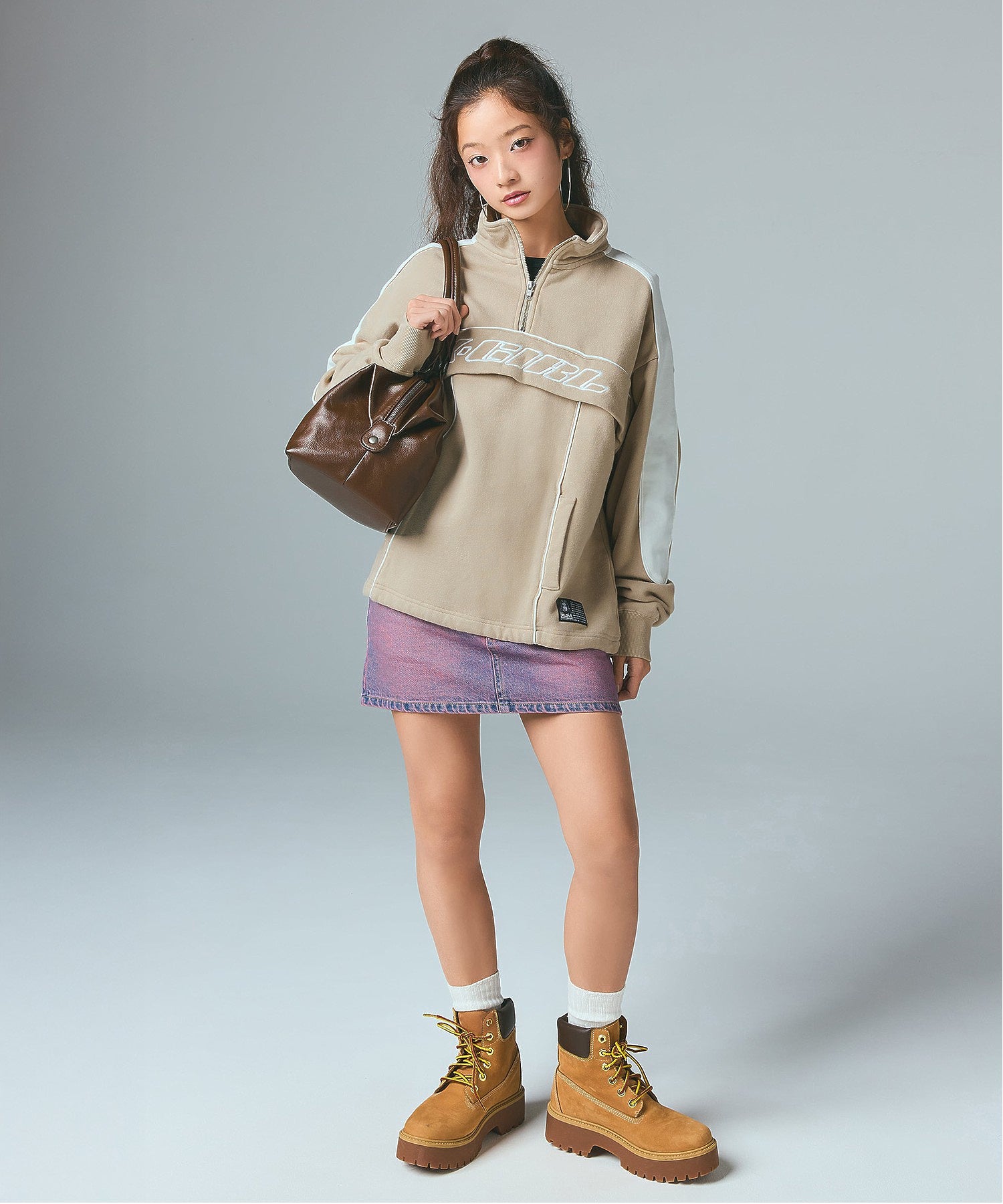 FACE LABEL HALF ZIP SWEAT TOP