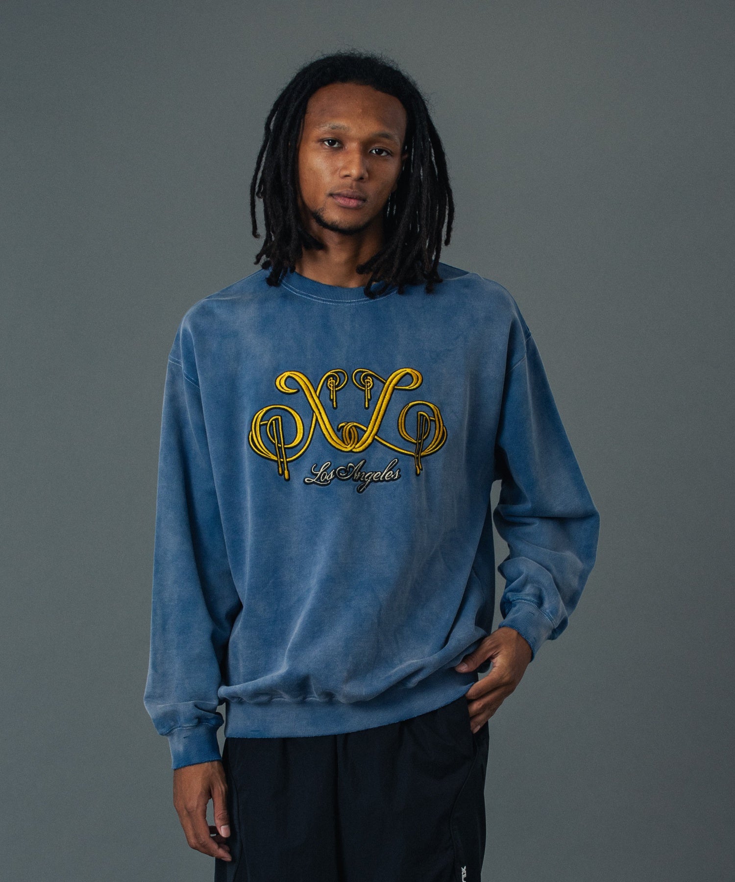 MODEL 身長185cm / 着用サイズ：Lサイズ