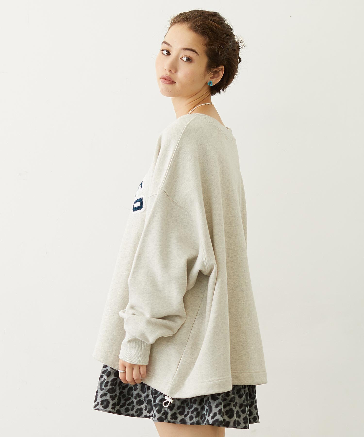 PATCH DRAWSTRING BIG SWEAT TOP