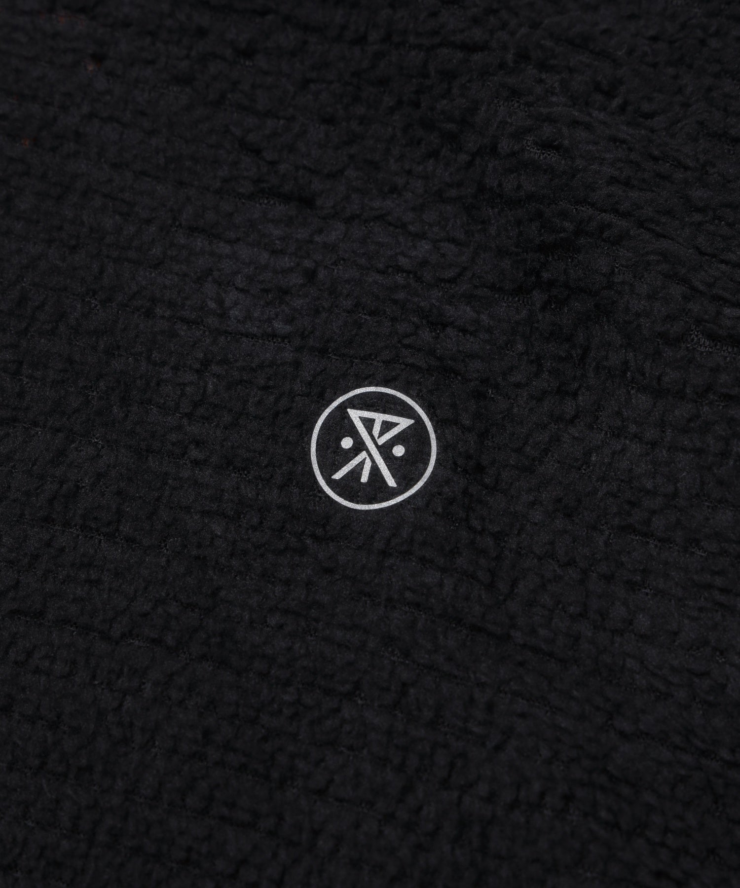 RUN AMOK/ランアモック/PRIMALOFT EVOLVE HOODIE RK468-BLK