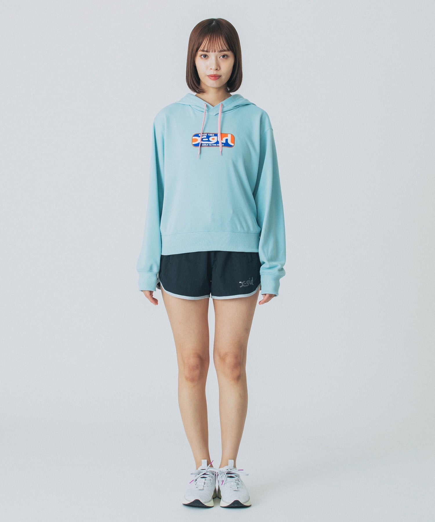 SHORT HOODIE SWEATSHIRT