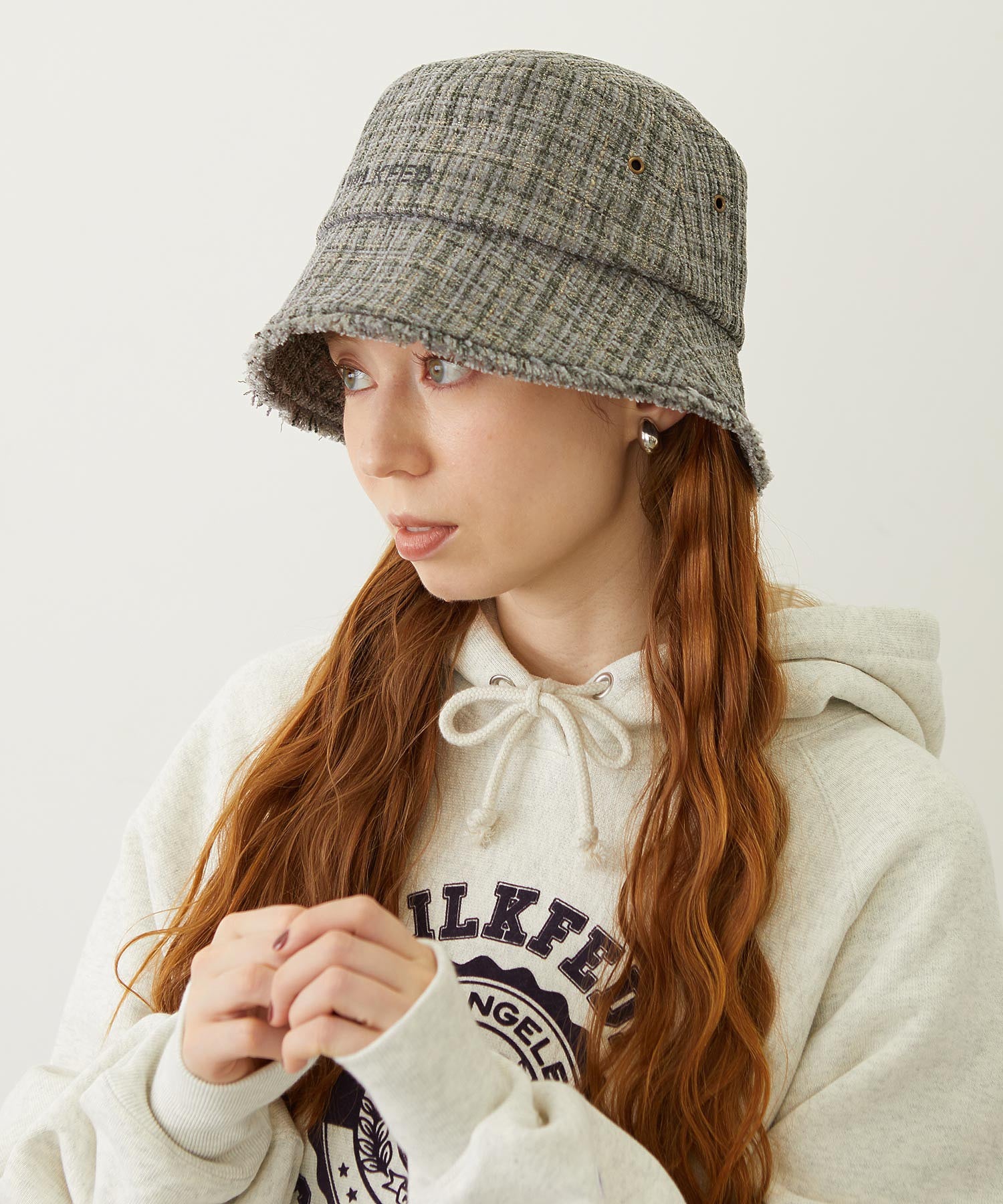 TWEED FRINGE BUCKET HAT