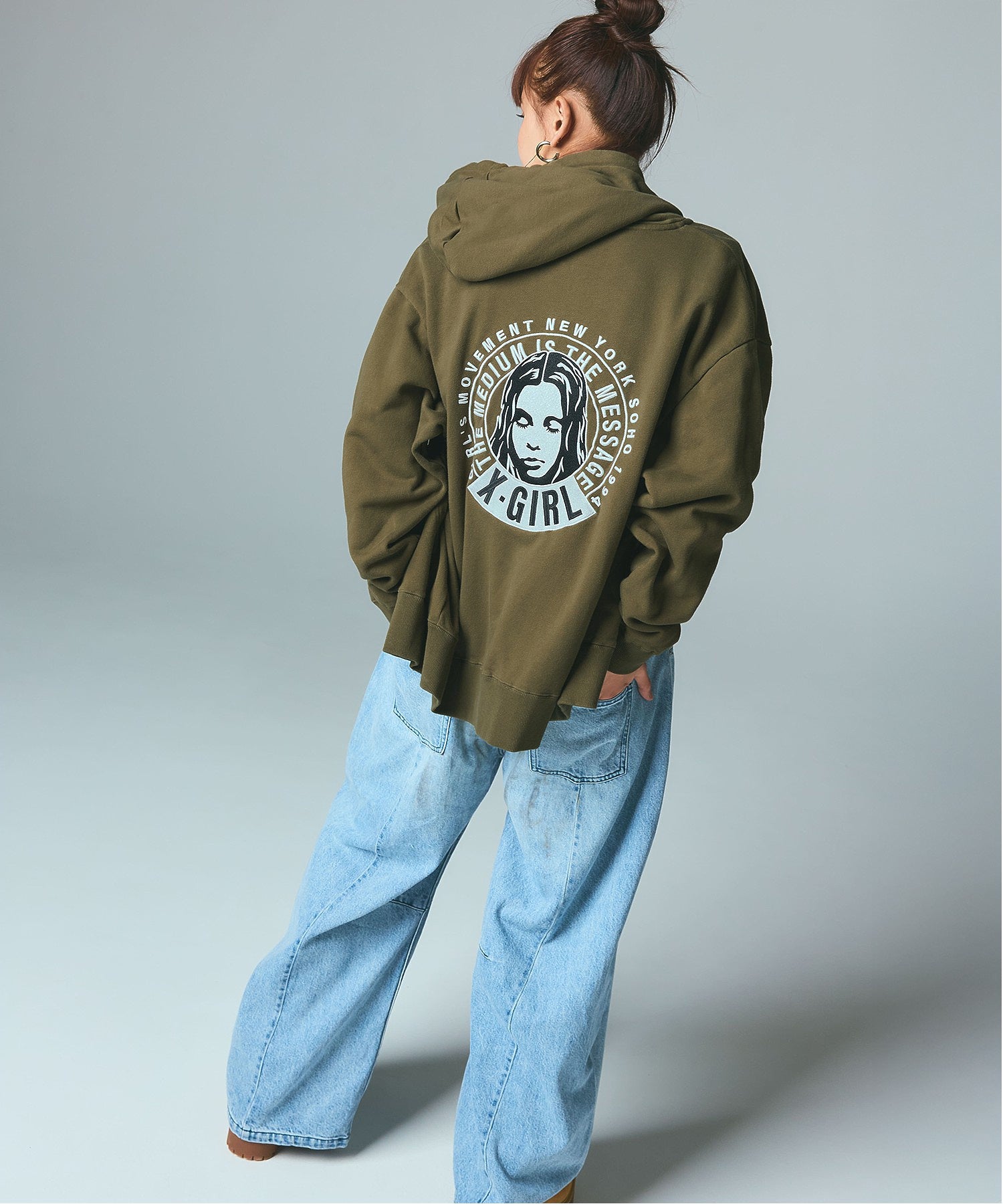 CIRCLE MESSAGE AND FACE ZIP UP SWEAT HOODIE